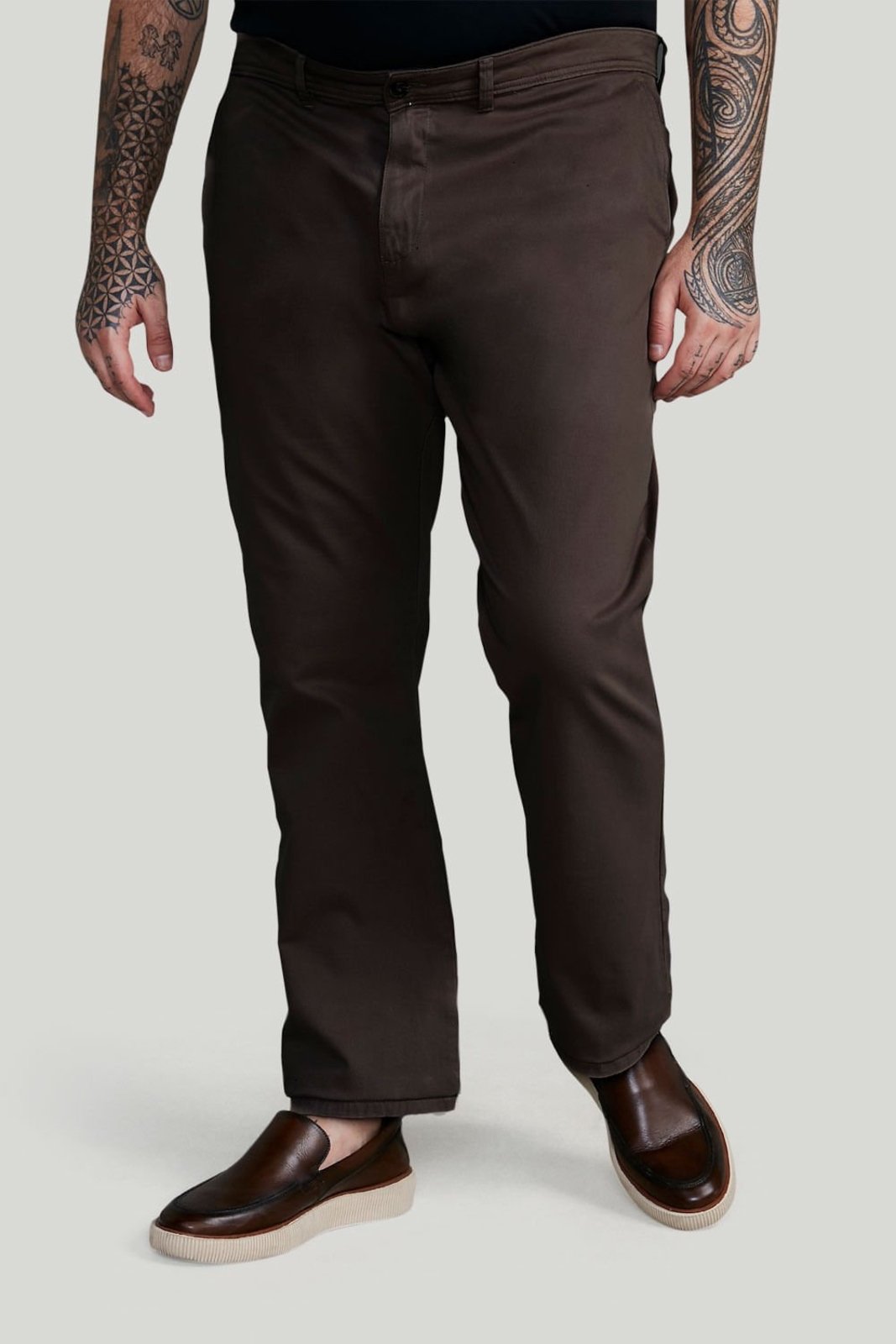 HIGHSTIL Calça Chino Comfort – Marrom Café