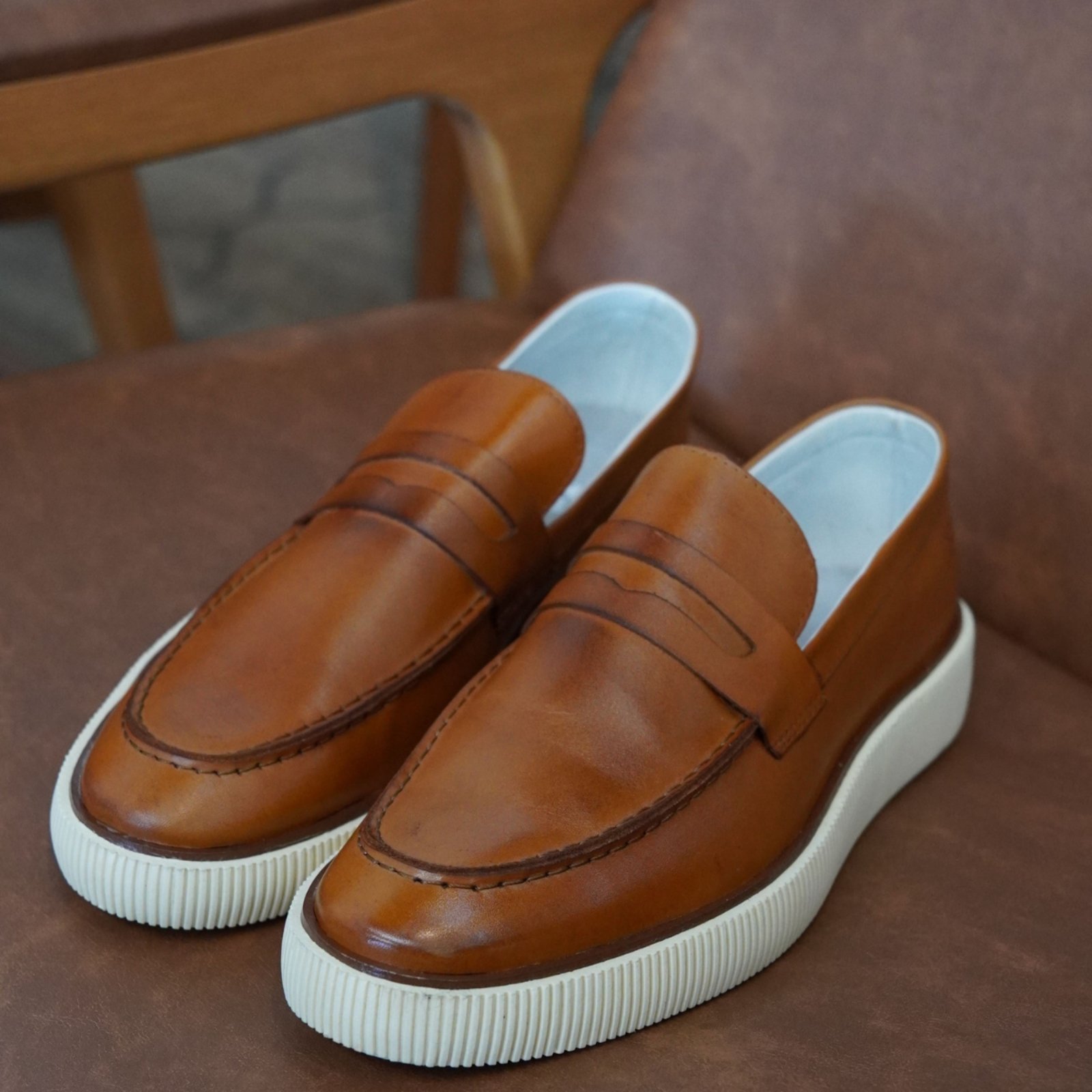 Sapato Social Mocassim Masculino Couro Legítimo Conforto Elegância Dia a Dia Moderno Estiloso