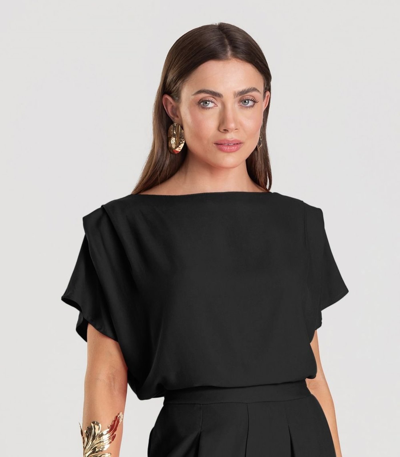 Blusa Feminina Decote Canoa Dianna Preto