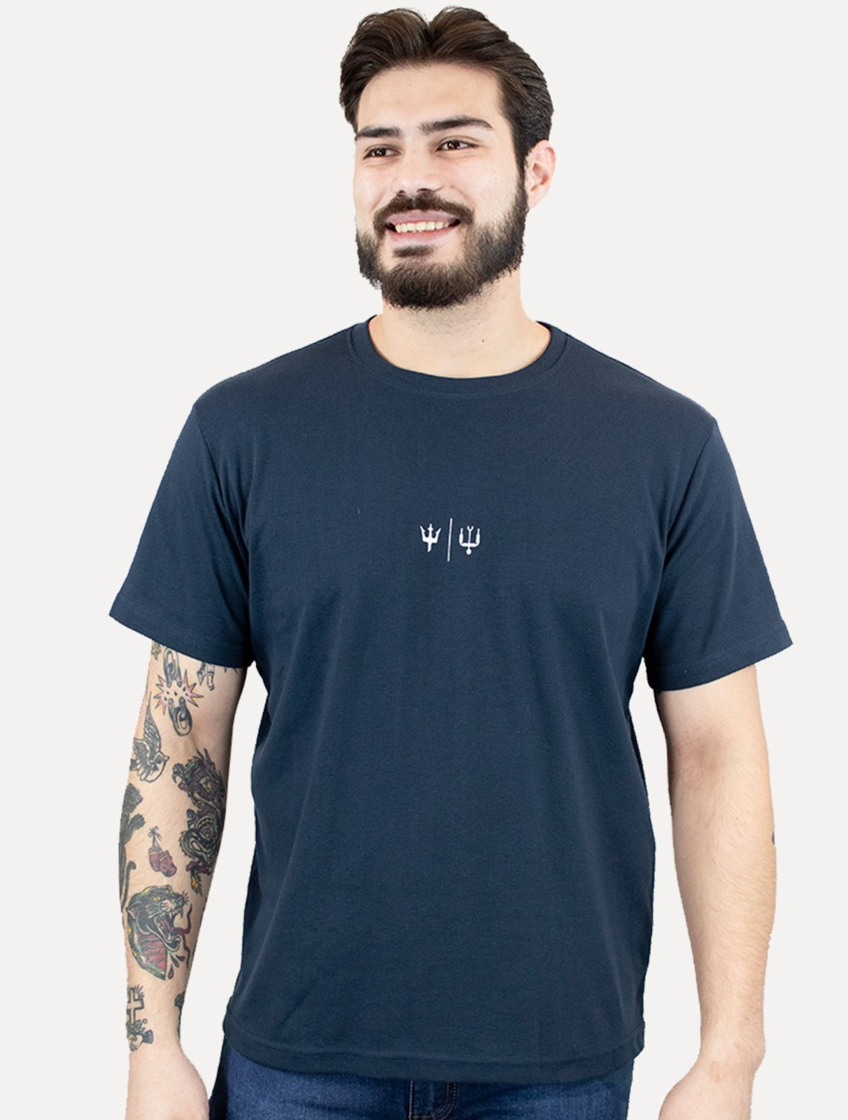 Camiseta Osklen Masculina Regular Big Shirt Kite Logo Azul Marinho