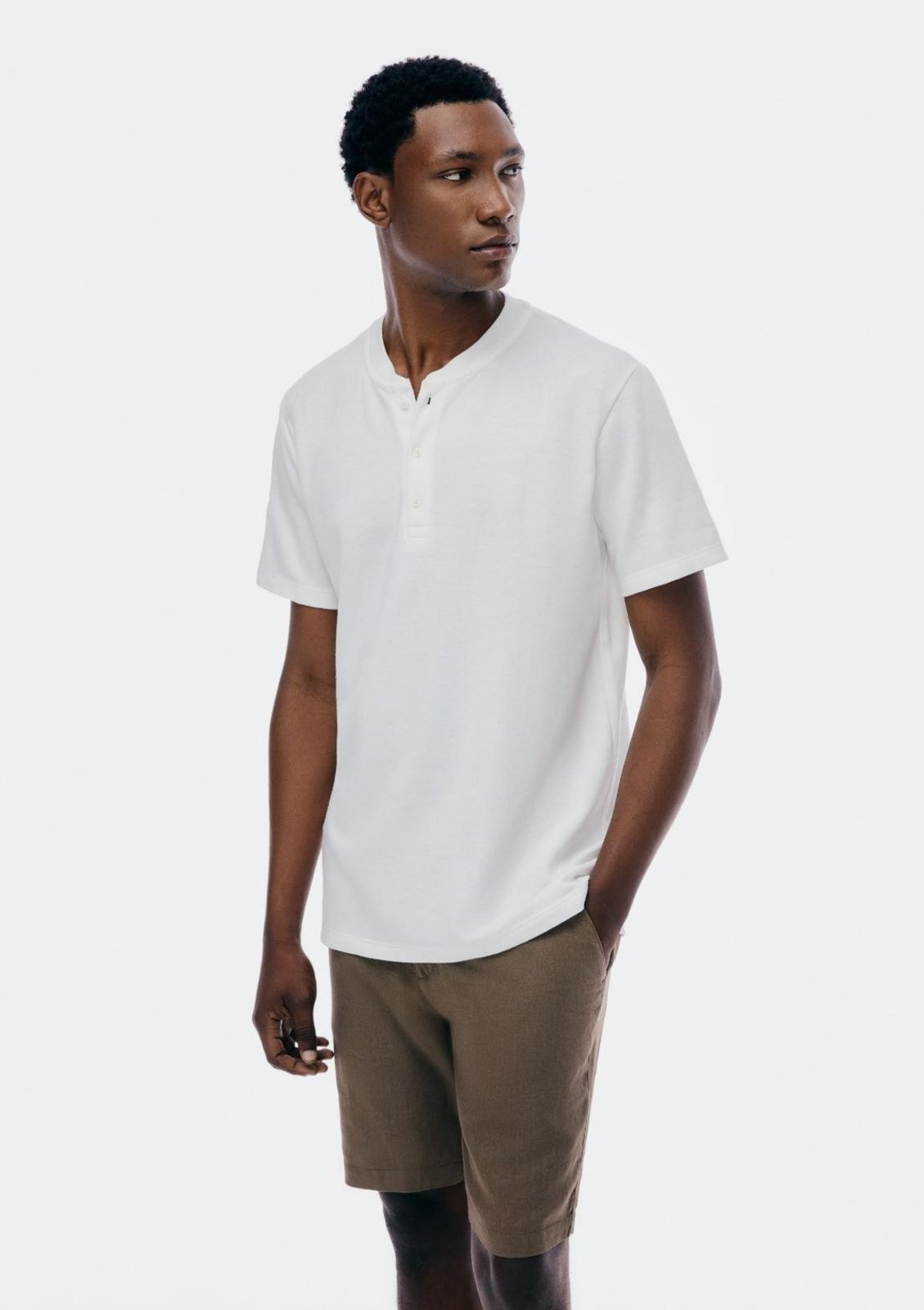 Camiseta Básica Henley Masculina Texturizada
