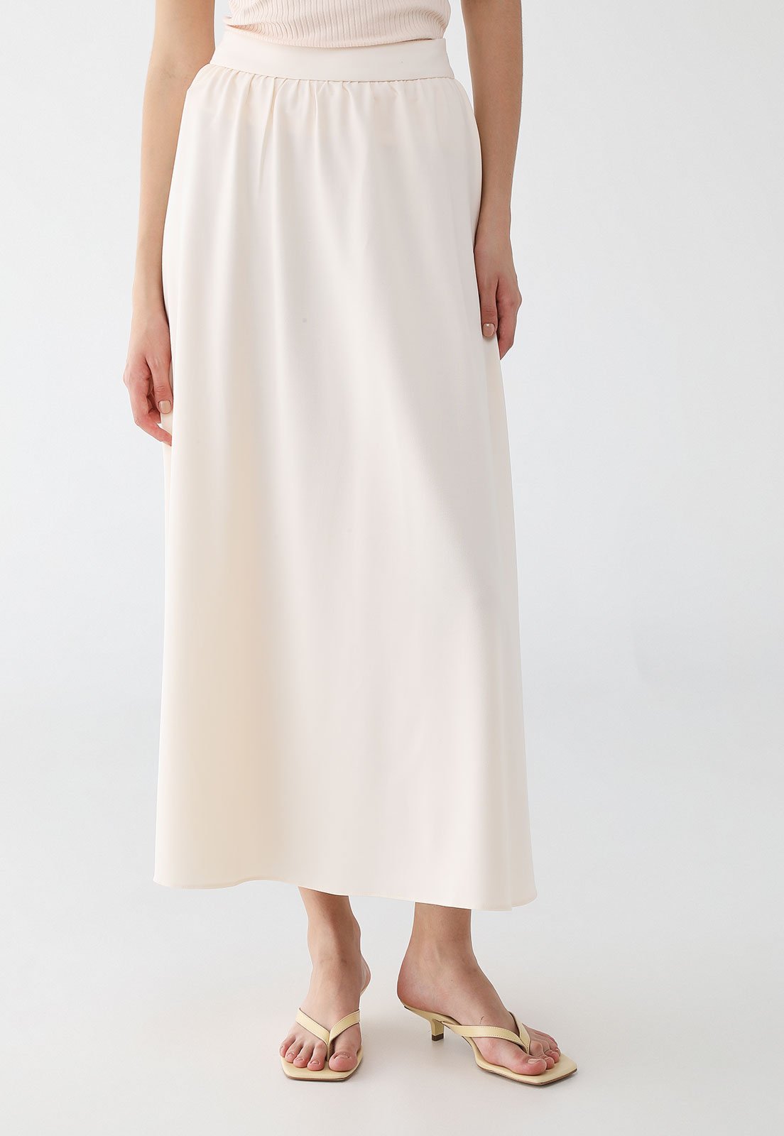 Saia Evasê Feminina My Favorite Super Midi Off-White