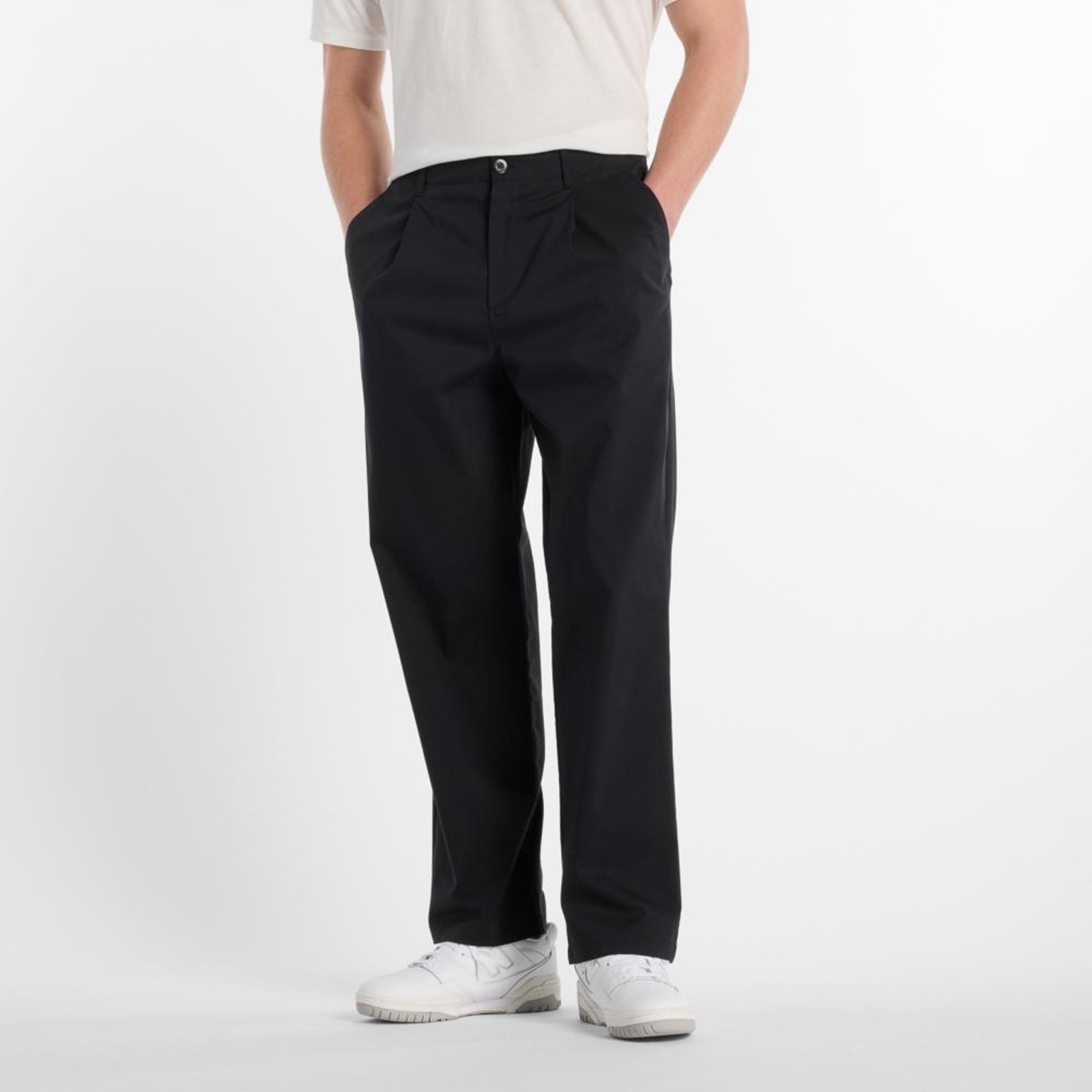 Vista 2 Calça Athletics Relaxed Twill Masculina New Balance incolor New Balance incolor