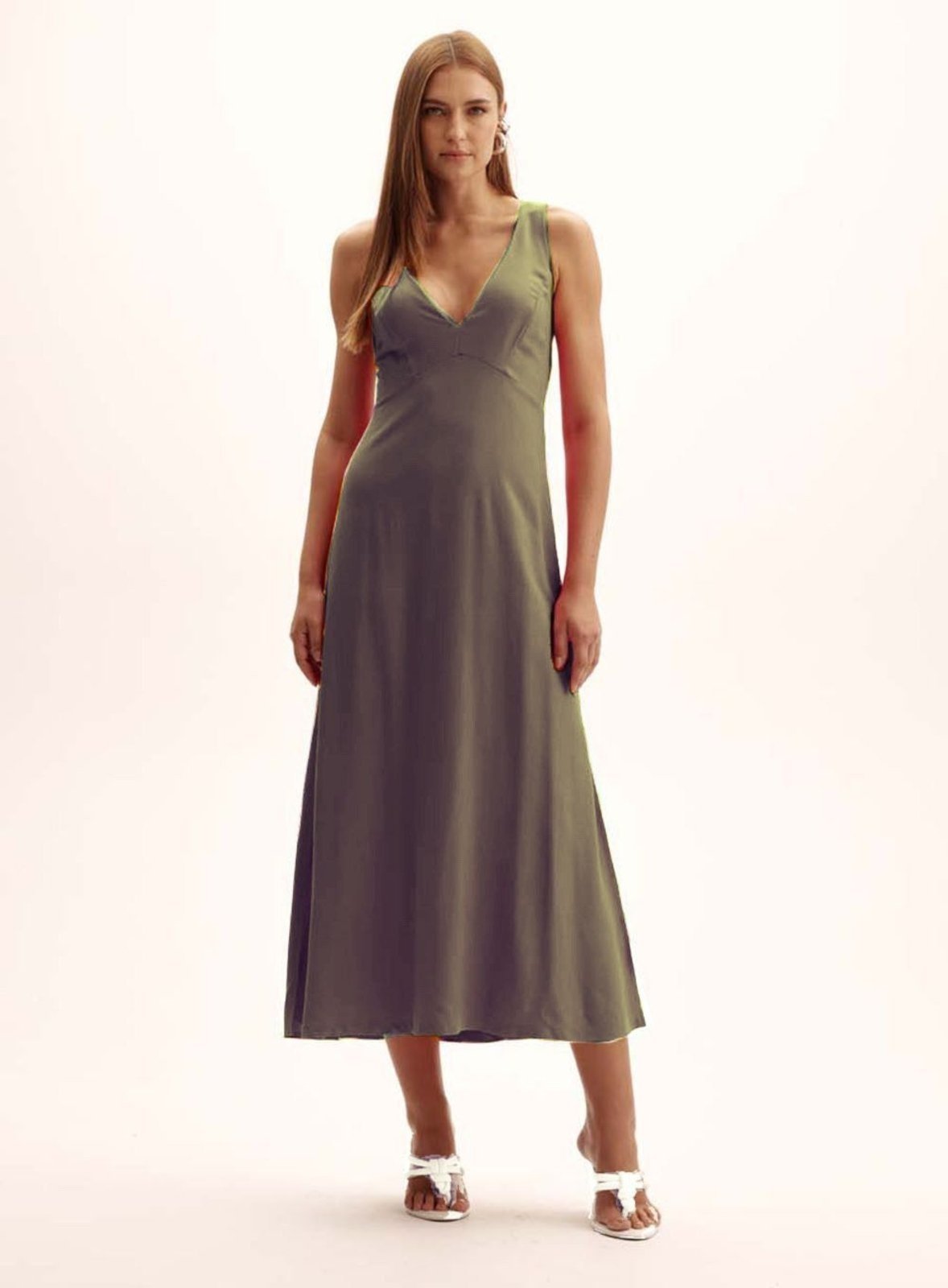 Vestido Comfort Decote V Alça Larga Triton Verde Biosphere