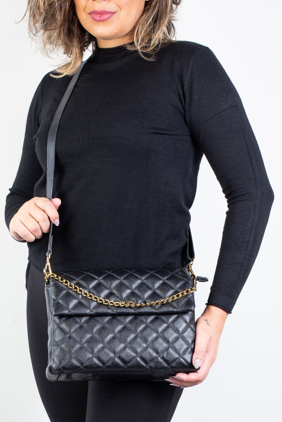 Bolsa Andrea Vinci Grande De Couro Matelassê Giorgia – Preto