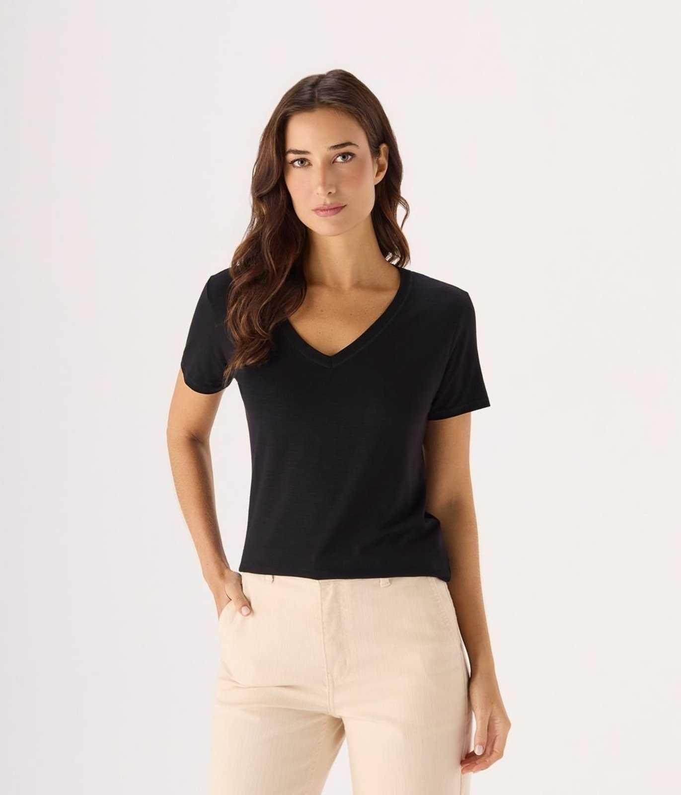 Blusa Decote V Feminina Preta