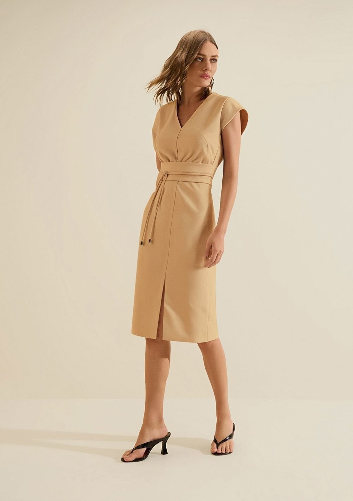Vestido Curto Orla - Bege