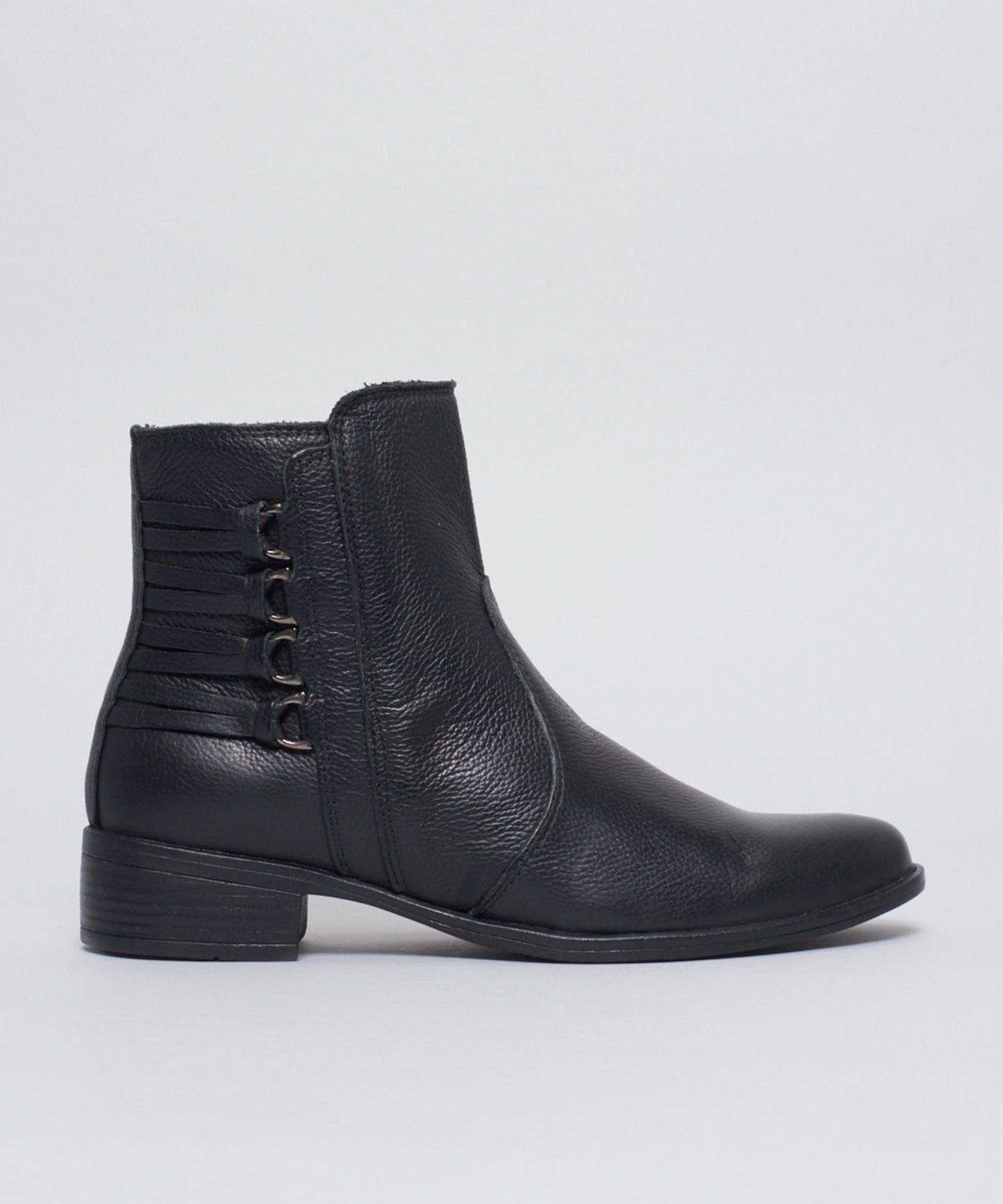 Bota Media Detalhe Argolas - Preto 34 - preto