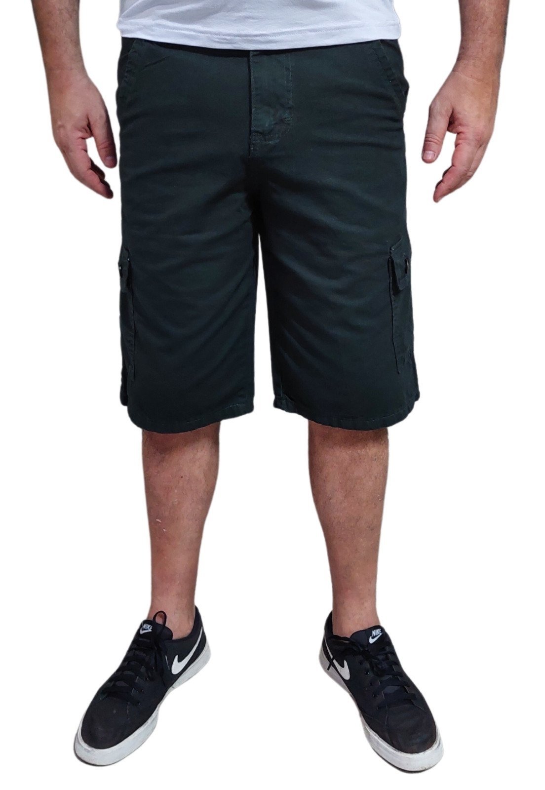 Bermuda Cargo Sarja Masculina Boen Jeans Verde Militar