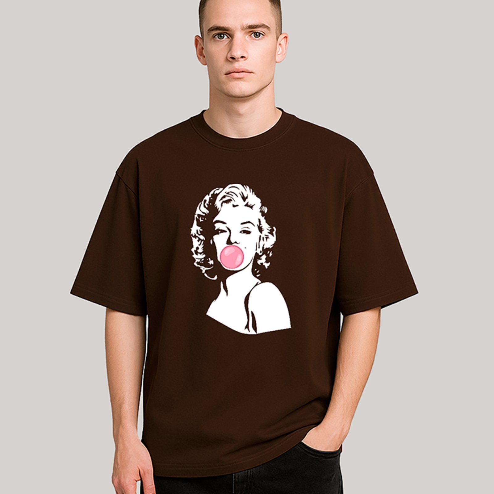 Vista 3 Camiseta Ousy Unissex Streetwear Marilyn Monroe Bubble Gum Vintage Oversized branco ousy branco