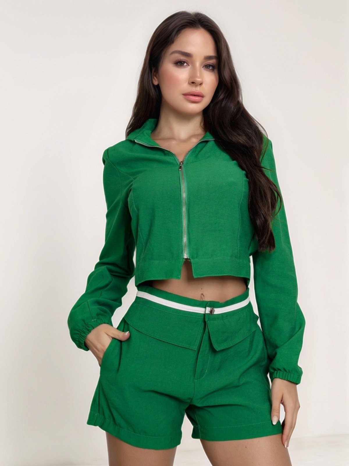 Conjunto Feminino Divina Gata Jaqueta e Shorts Alfaiataria – Verde