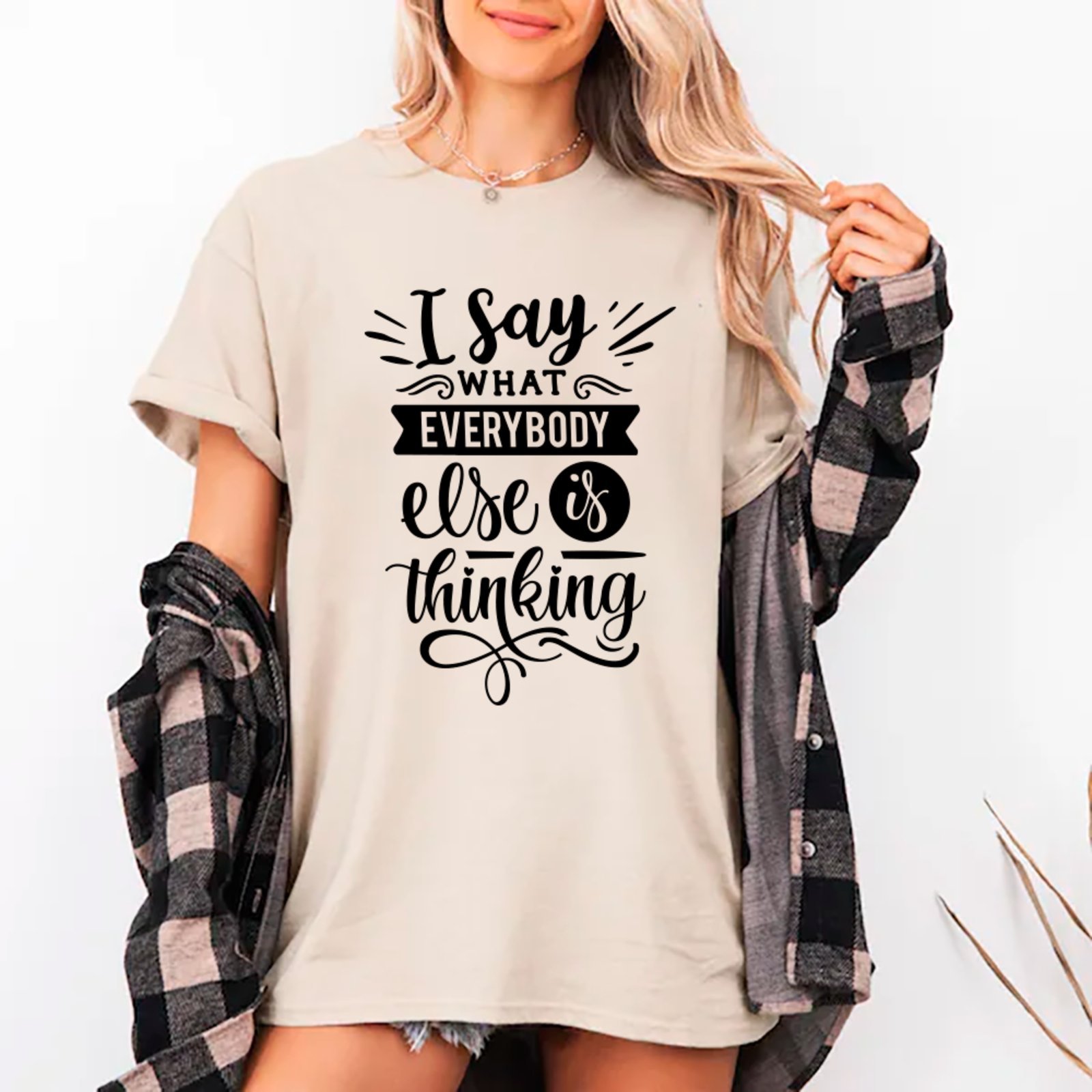 Vista 2 Camiseta Ousy Básica Frase Sarcástica Personalidade Forte Unissex Off White off-white white ousy off-white white
