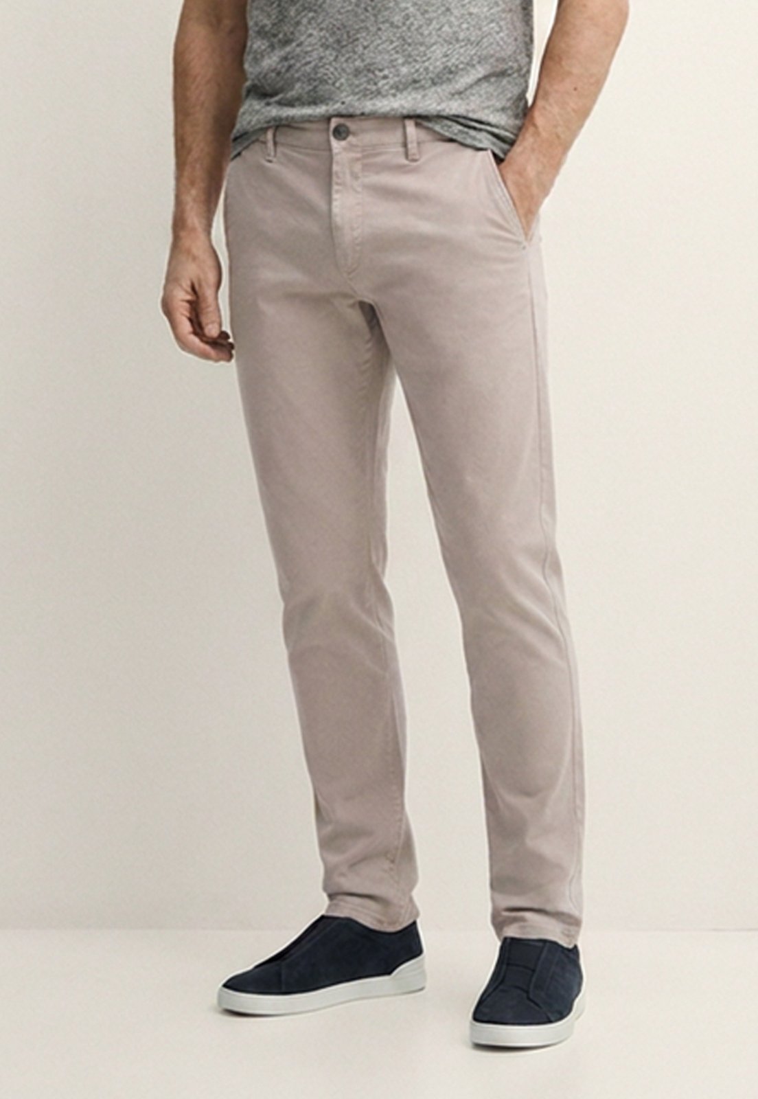 Calça Slim Masculina em Sarja com Elastano Bege