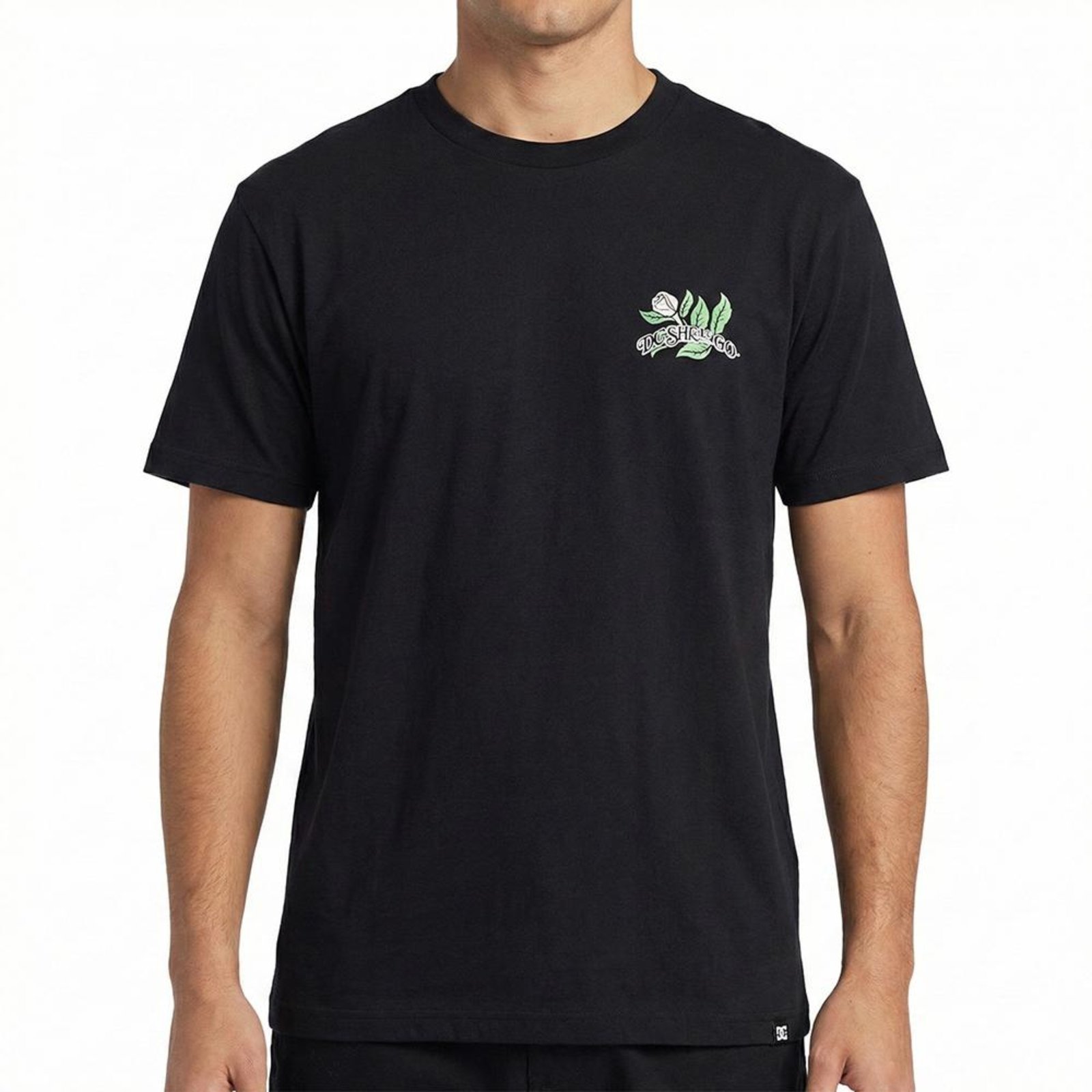 Camiseta DC Shoes Outgrown SM26 Masculina Preto