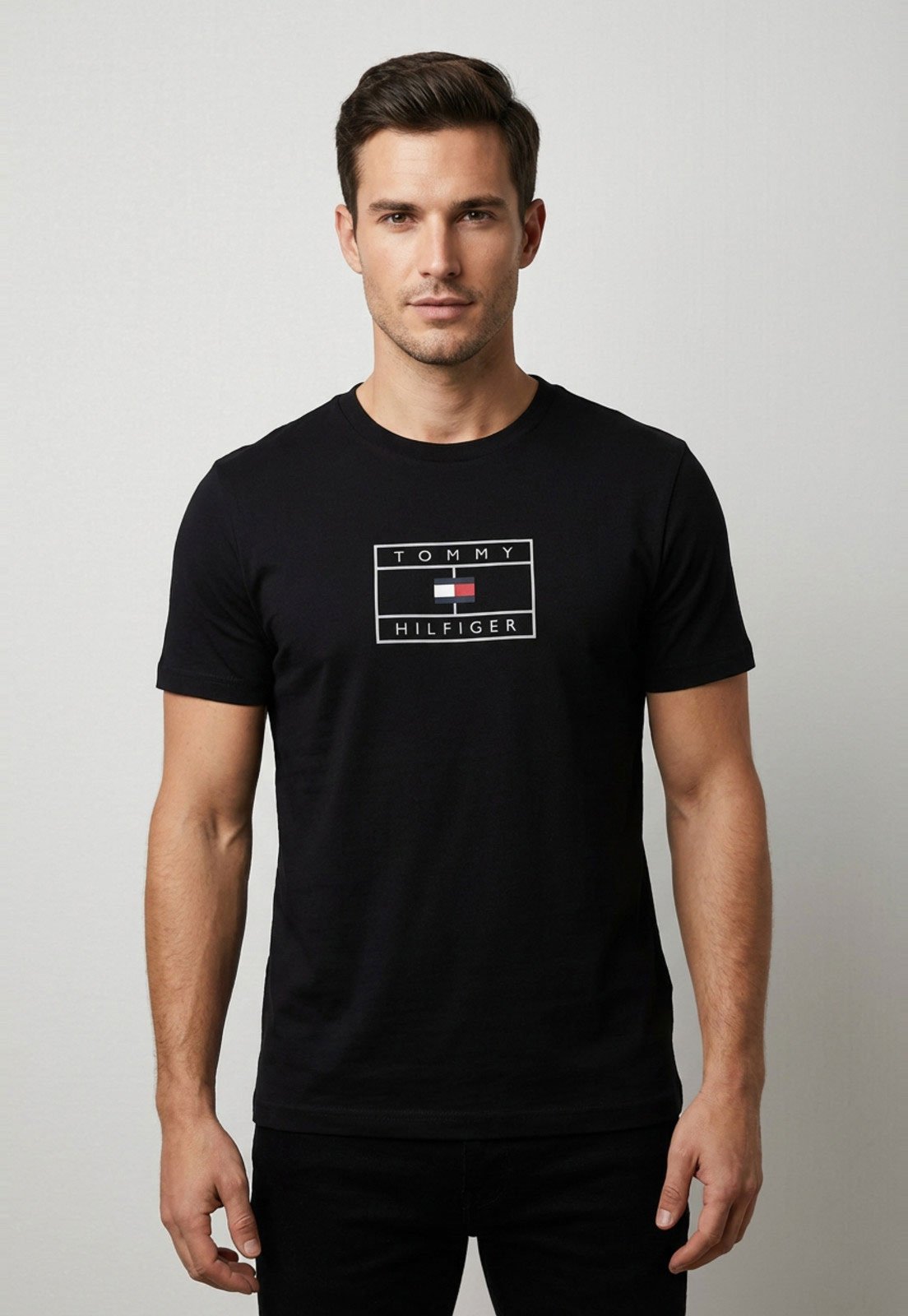 Vista 2 Camiseta Masculina Tommy Hilfiger JD Graphic TE Preta preto preto