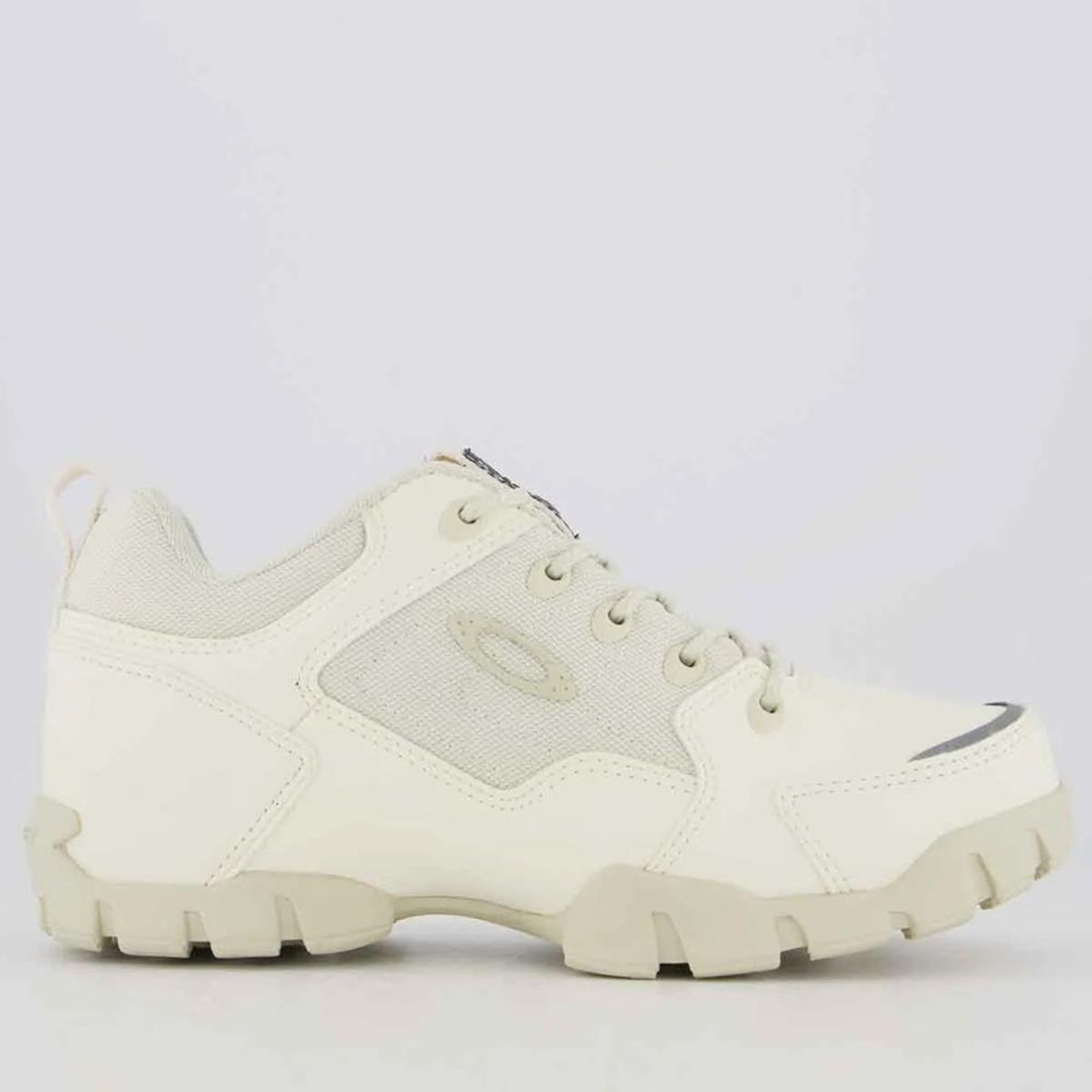 Tênis Oakley Halftrack Low II WT25 Masculino Artic White