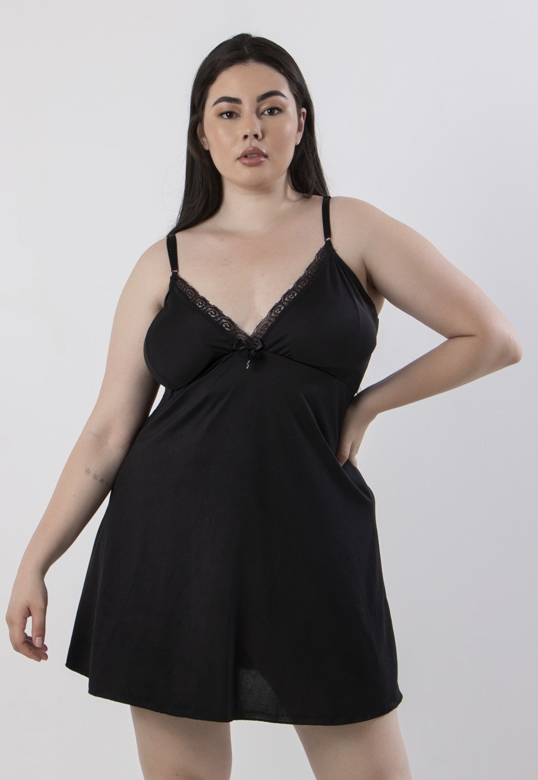 Camisola Plus Size Liganete Lisa Detalhe em Renda Preto