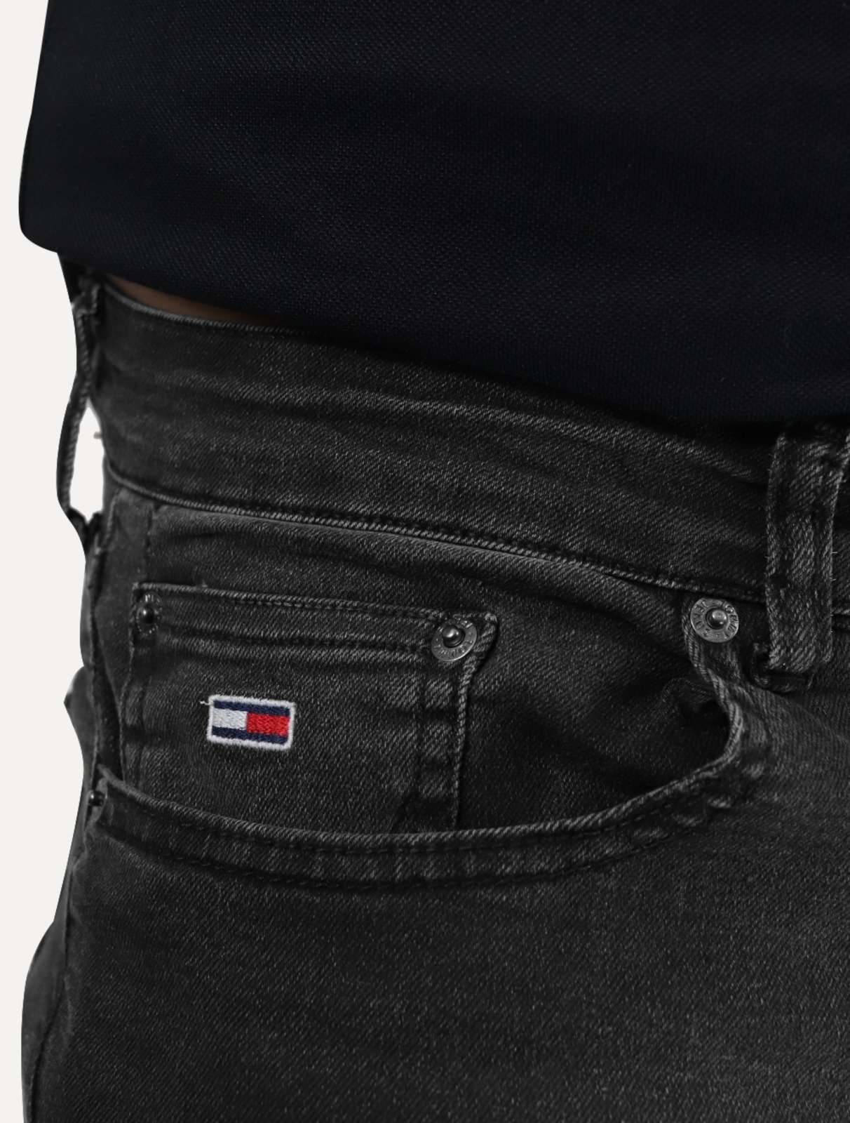 Vista 3 Calça Tommy Jeans Masculina Slim Scanton Stoned Preta preto Tommy Jeans preto