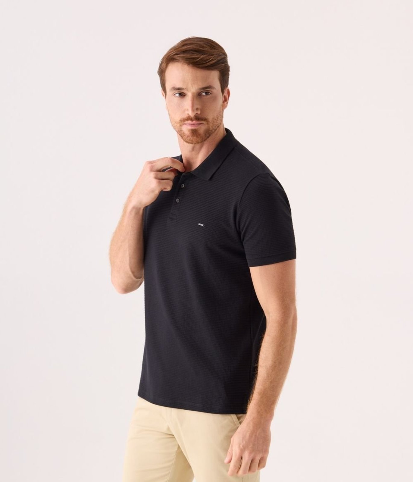 Polo Makenji Malha Wafle Botao Marrom Masculina Preta