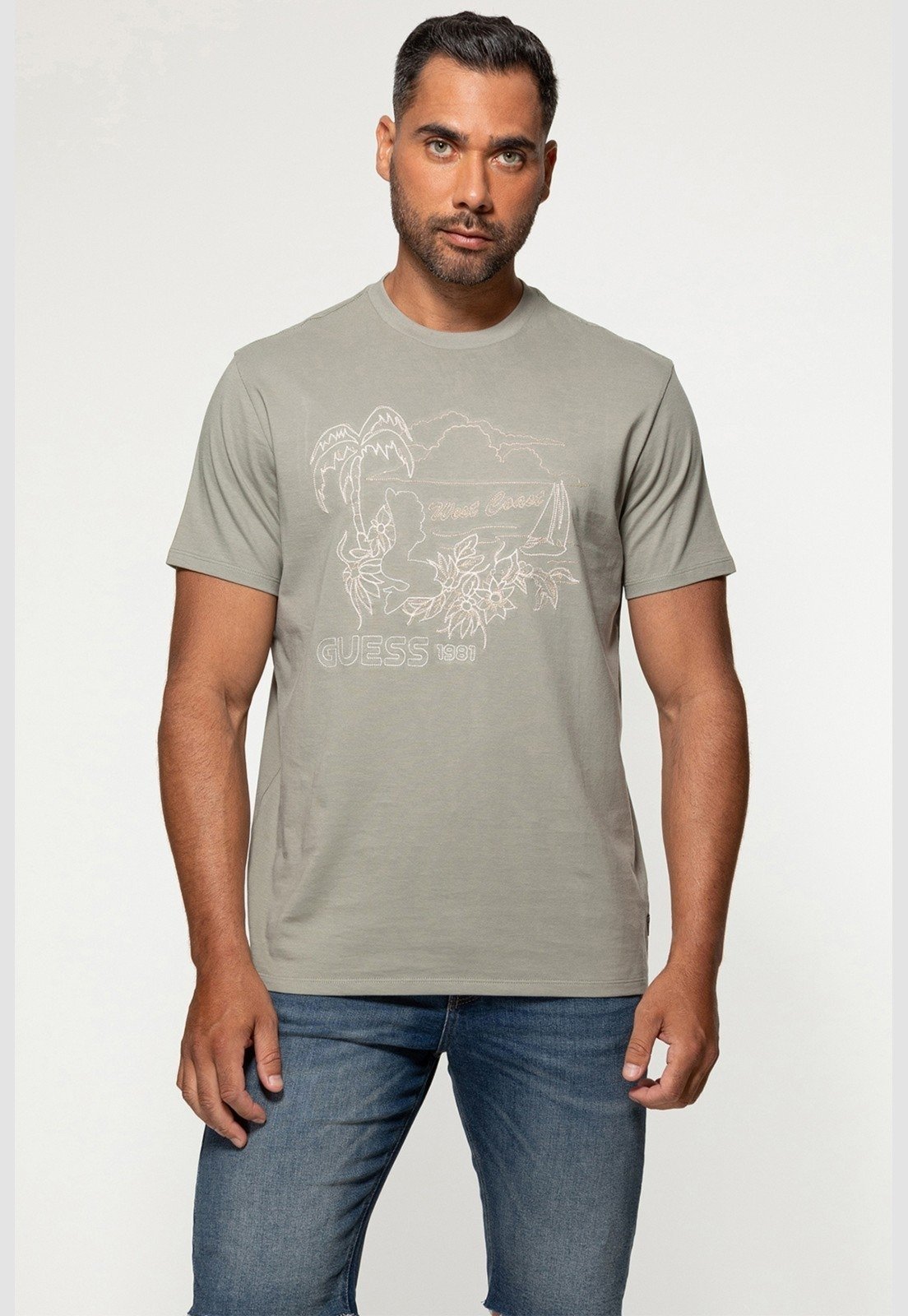Camiseta Guess Bordado Eco Palm Tree Verde
