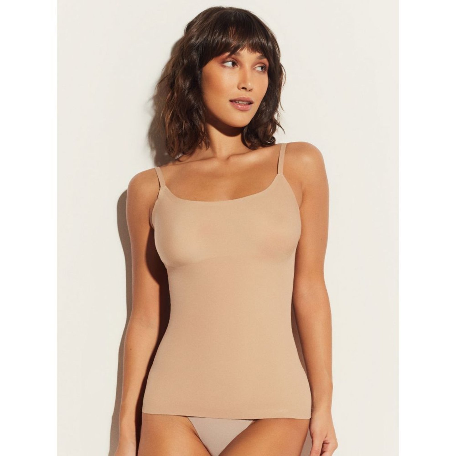 Vista 2 Camisete Shapewear Shape Up Macadamia Loungerie incolor Loungerie incolor