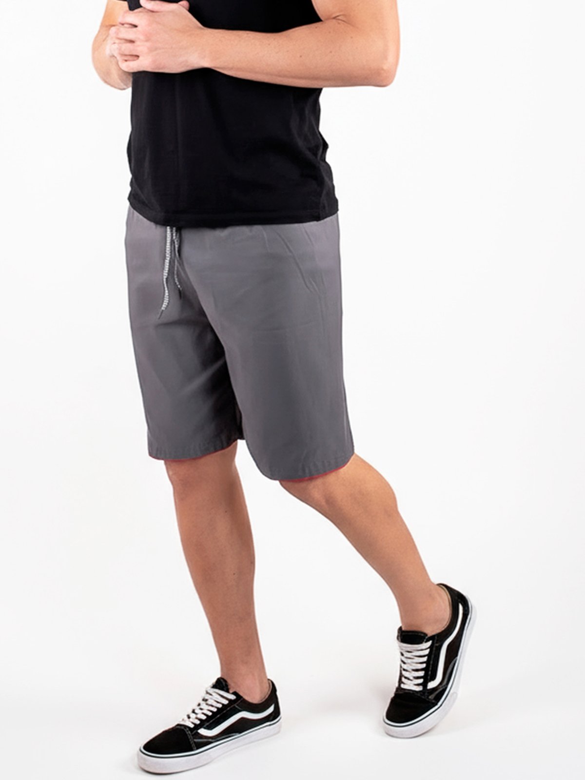 Bermuda Detalhe Na Barra Masculina Frent`s Short Treino Casual Esporte