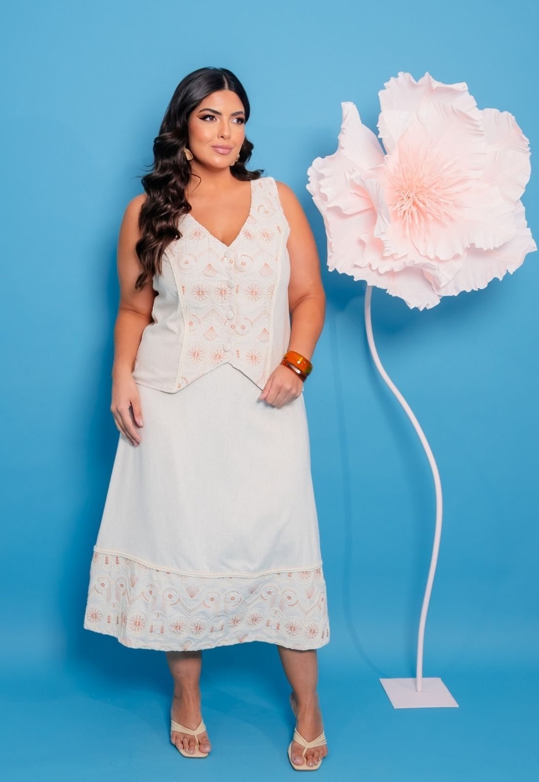 Conjunto Social Plus Size Saia Midi e Colete Coral
