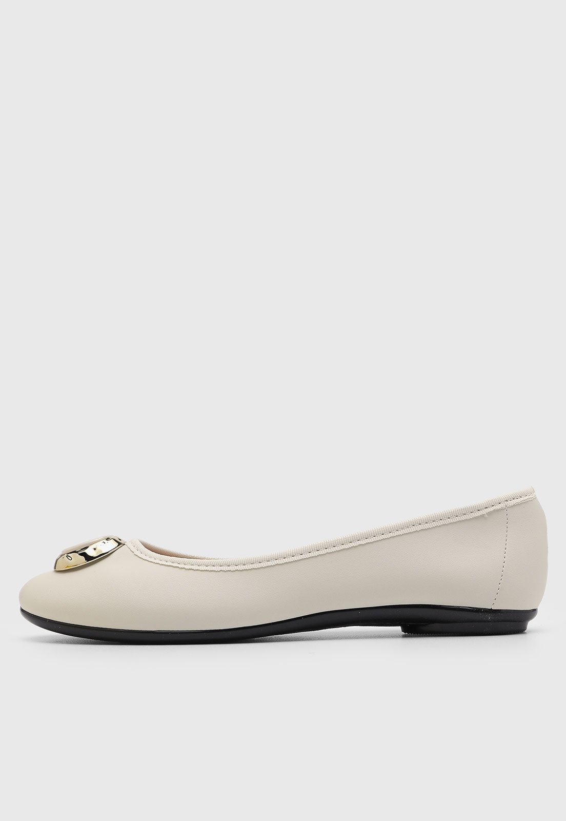 Sapatilha Feminina Moleca Detalhe Metálico Off-White