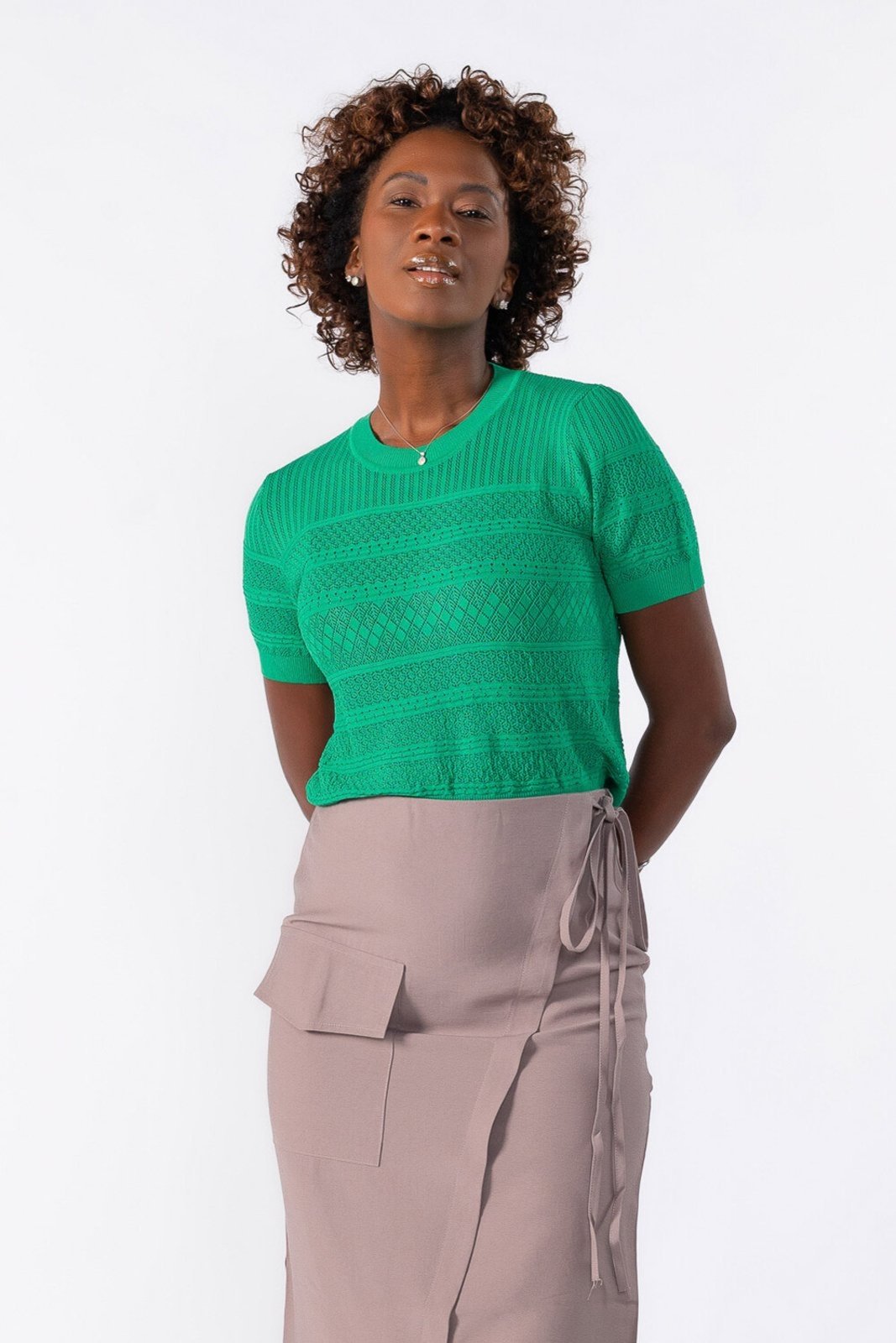 Blusa curta de tricot trabalhado Verde