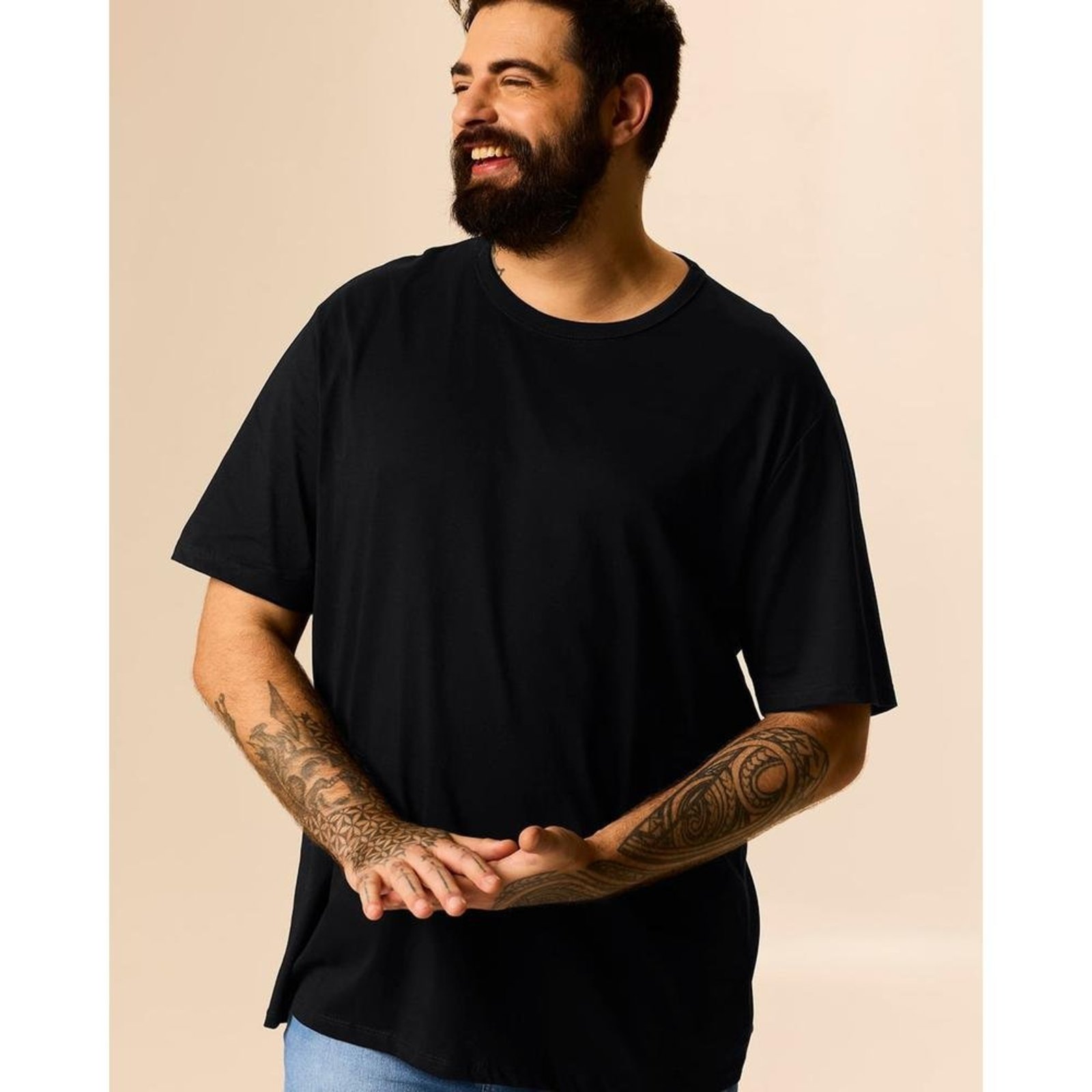Camiseta Essencial Masculina Plus Size Etiqueta Estampada Em Algodão