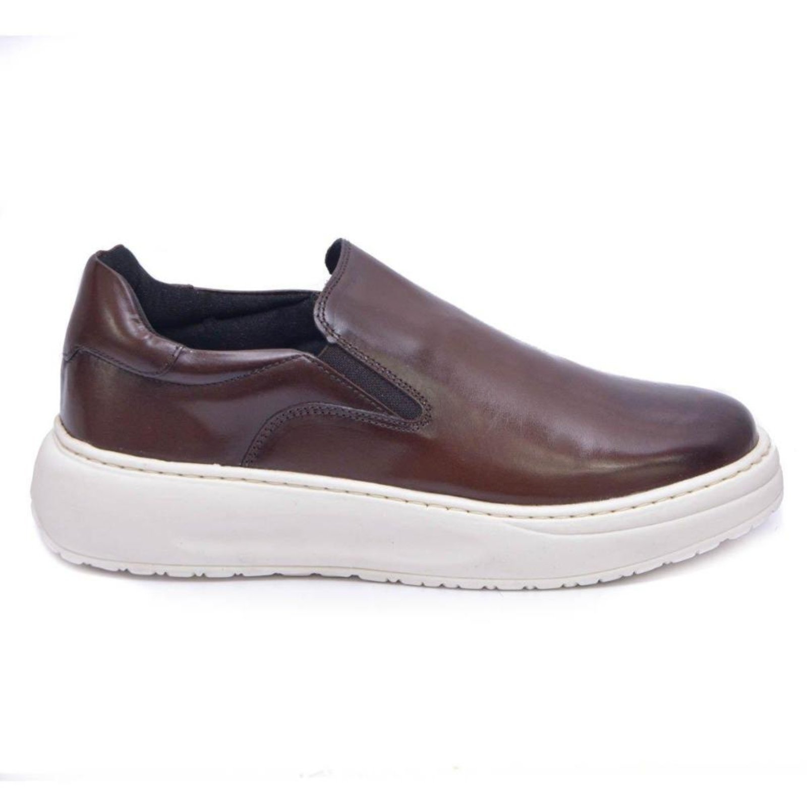 Tênis Ferrara Slip On Bolt Couro Confortável