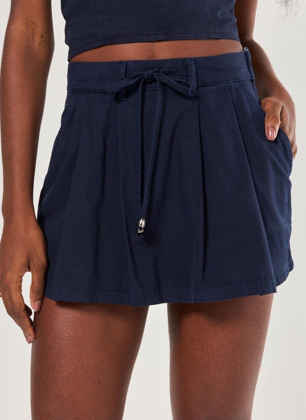 Vista 3 Short Saia Plissado Marinho Youcom azul Youcom azul