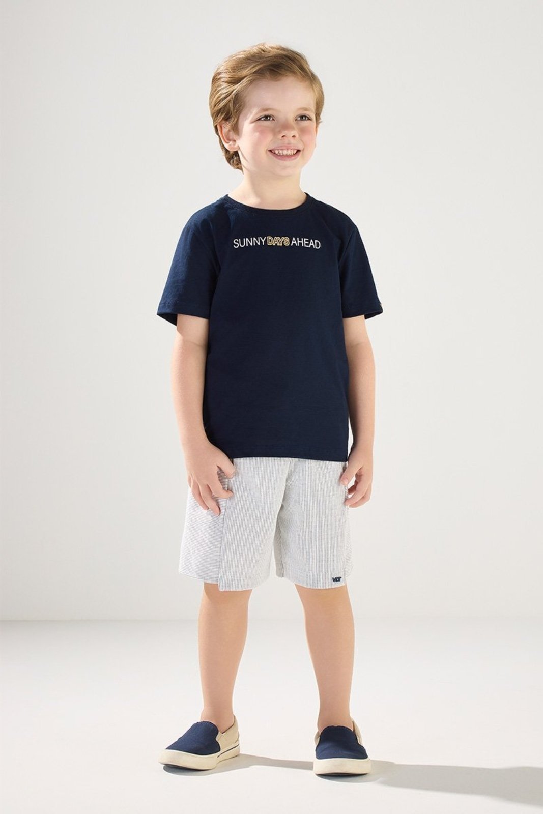 Infantil - Conjunto Estampa 3D e Bermuda Listrada Canelada