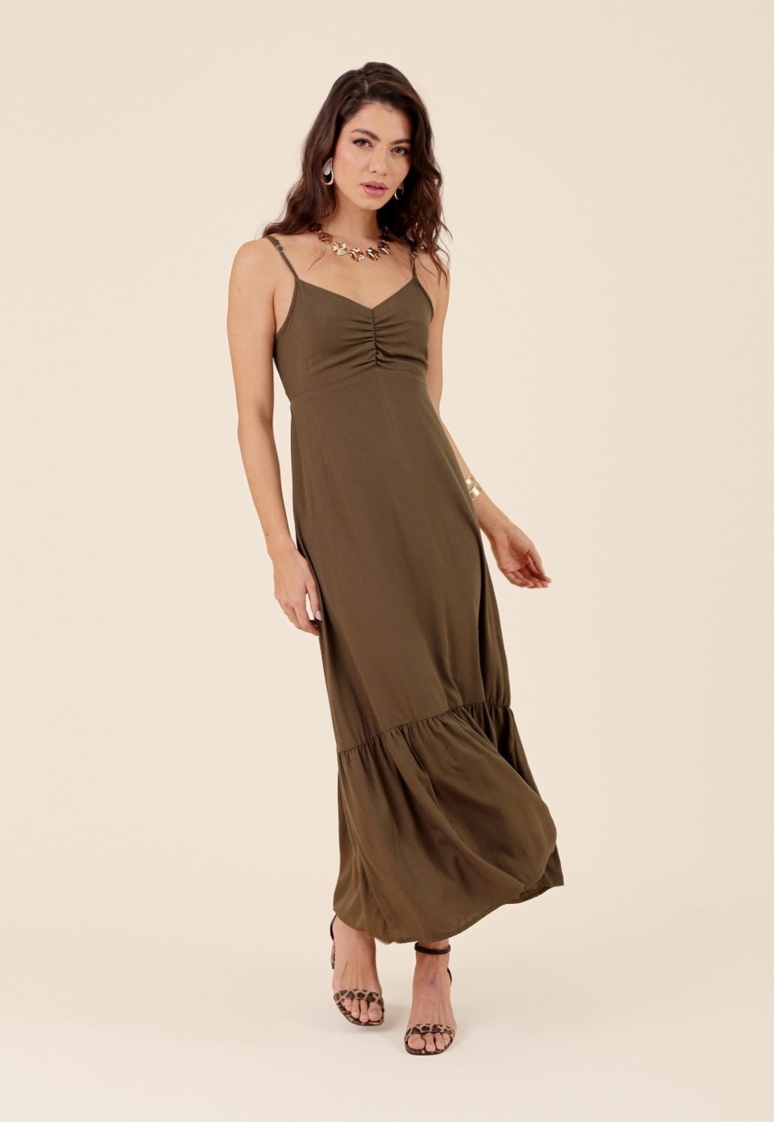 Vestido New Midi Pop Me Em Viscose Alça Busto Franzido Verde