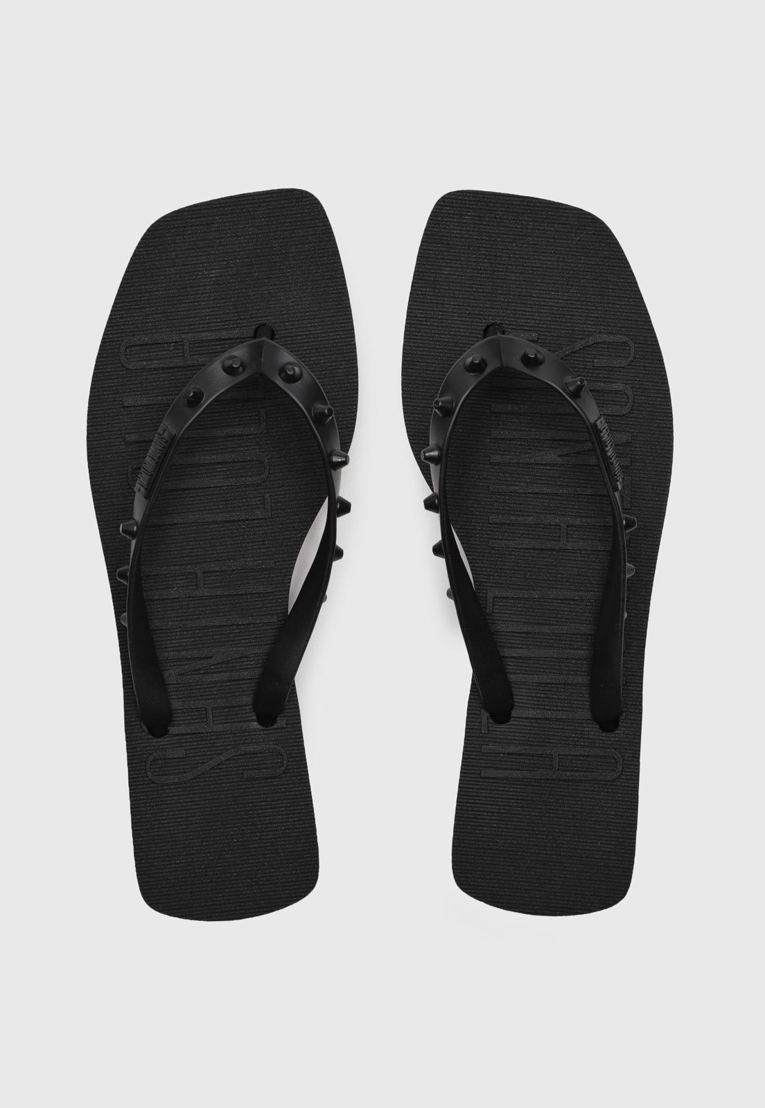 Chinelo Santa Lolla Tachas Preto