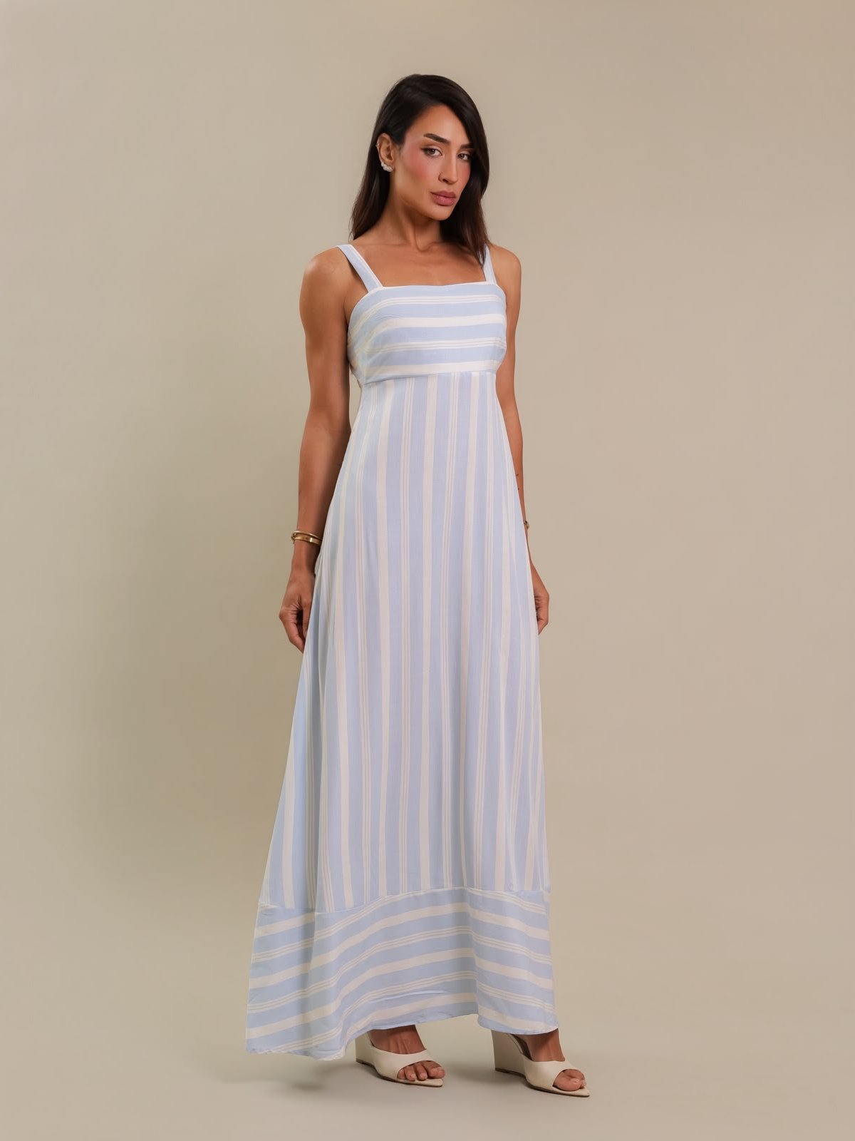 Vestido Longo Listrado Feminino Azul Celeste em Viscose De Alças