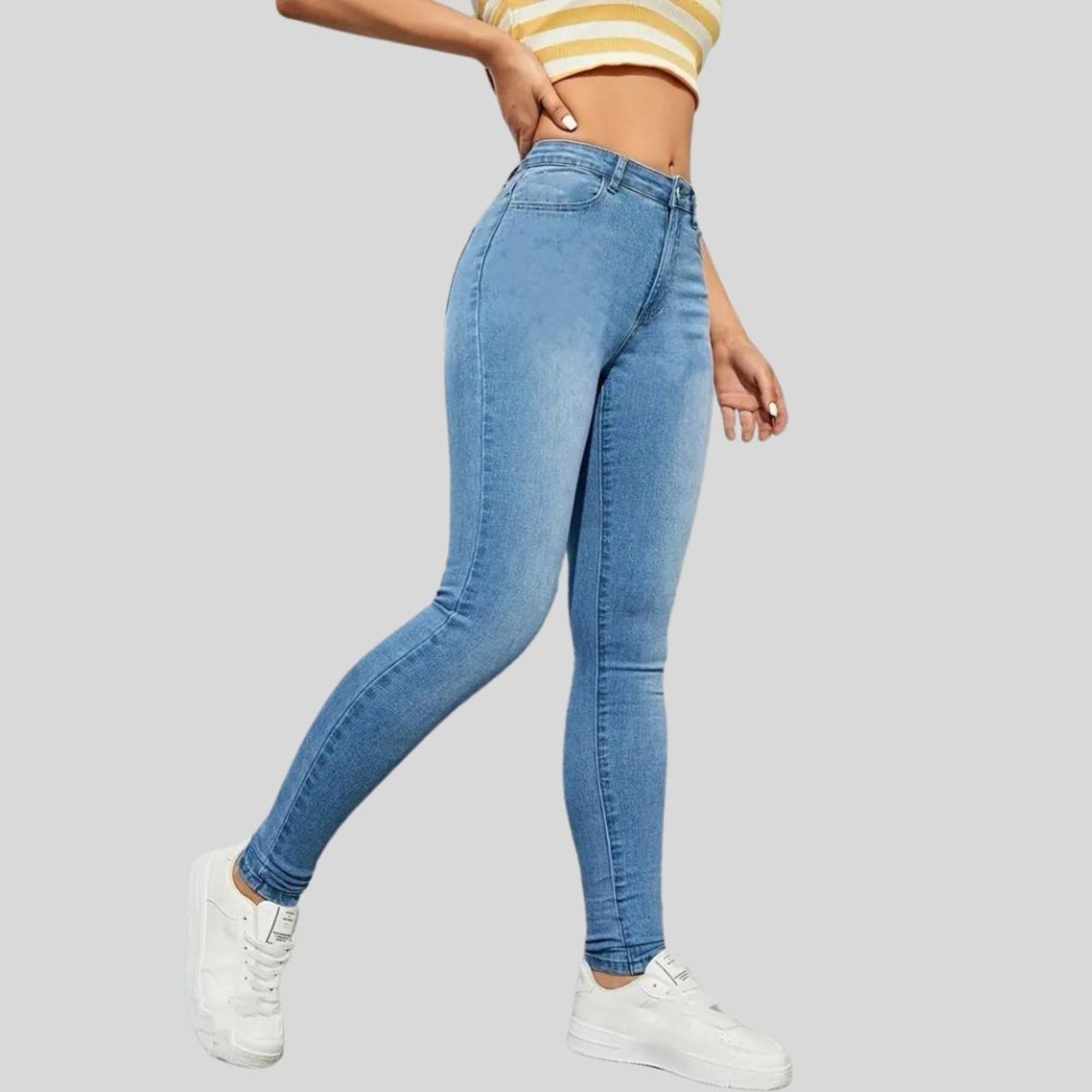 Vista 3 Kit 3 Calças Jeans Femininas Lavagem Clara, Preta e Lavagem Escura Cintura Alta Skinny TEX JEANS preto TEX JEANS preto