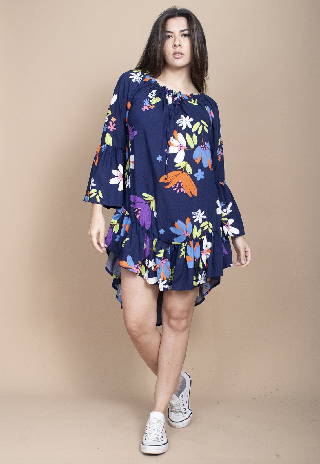 Vestido Curto Cabanafree Viscose Com Babados Estampa Festa das Flores Azul Vestido Curto Cabanafree Viscose Com Babados Estampa Festa das Flores Azul