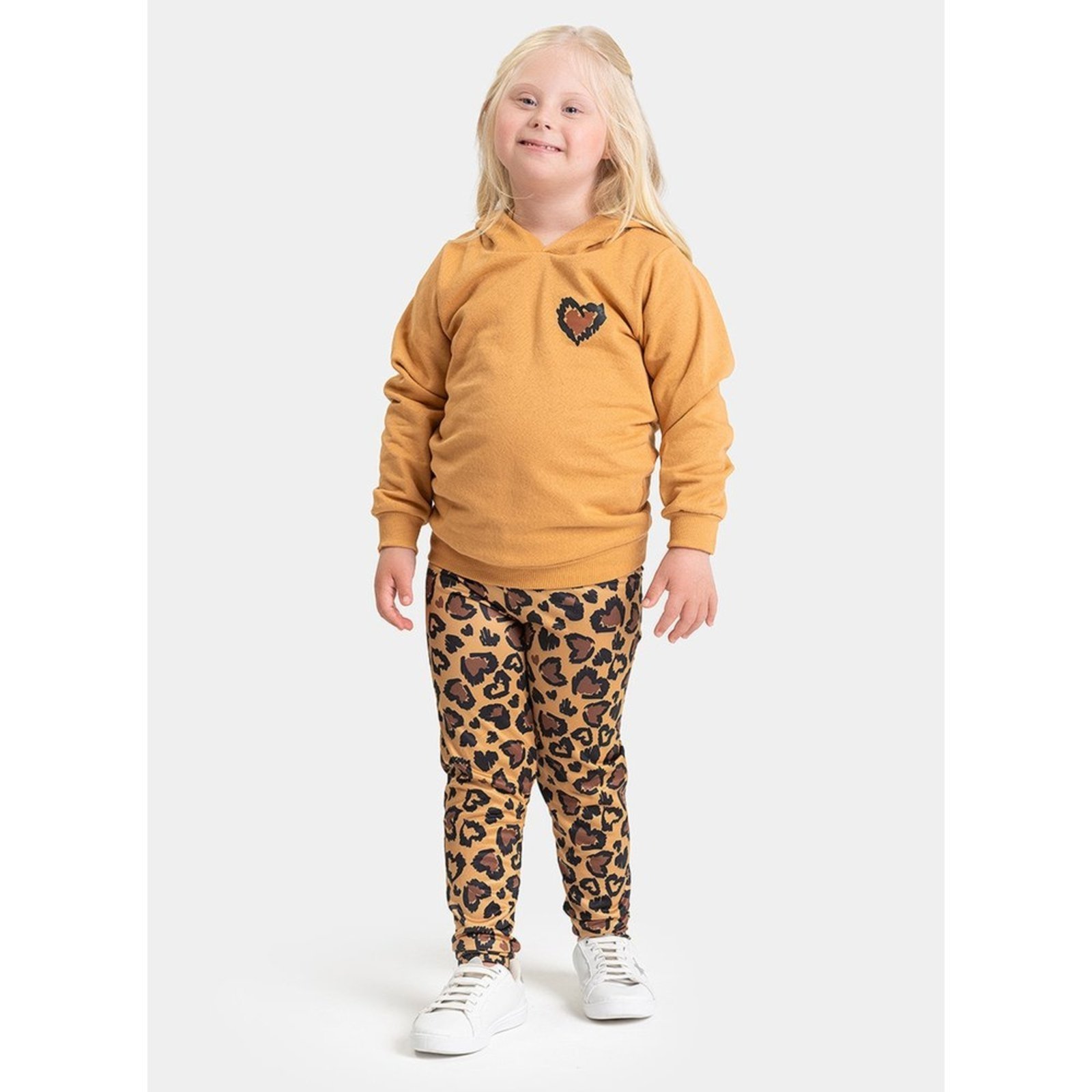 Infantil - Conjunto Inverno Menina Marrom Blusão com Capuz e Legging Coração de Oncinha