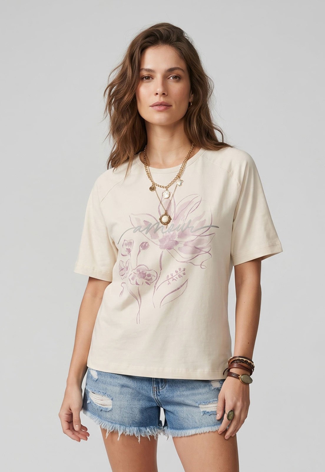 Camiseta Feminina Lez a Lez Estampa Floral Bege
