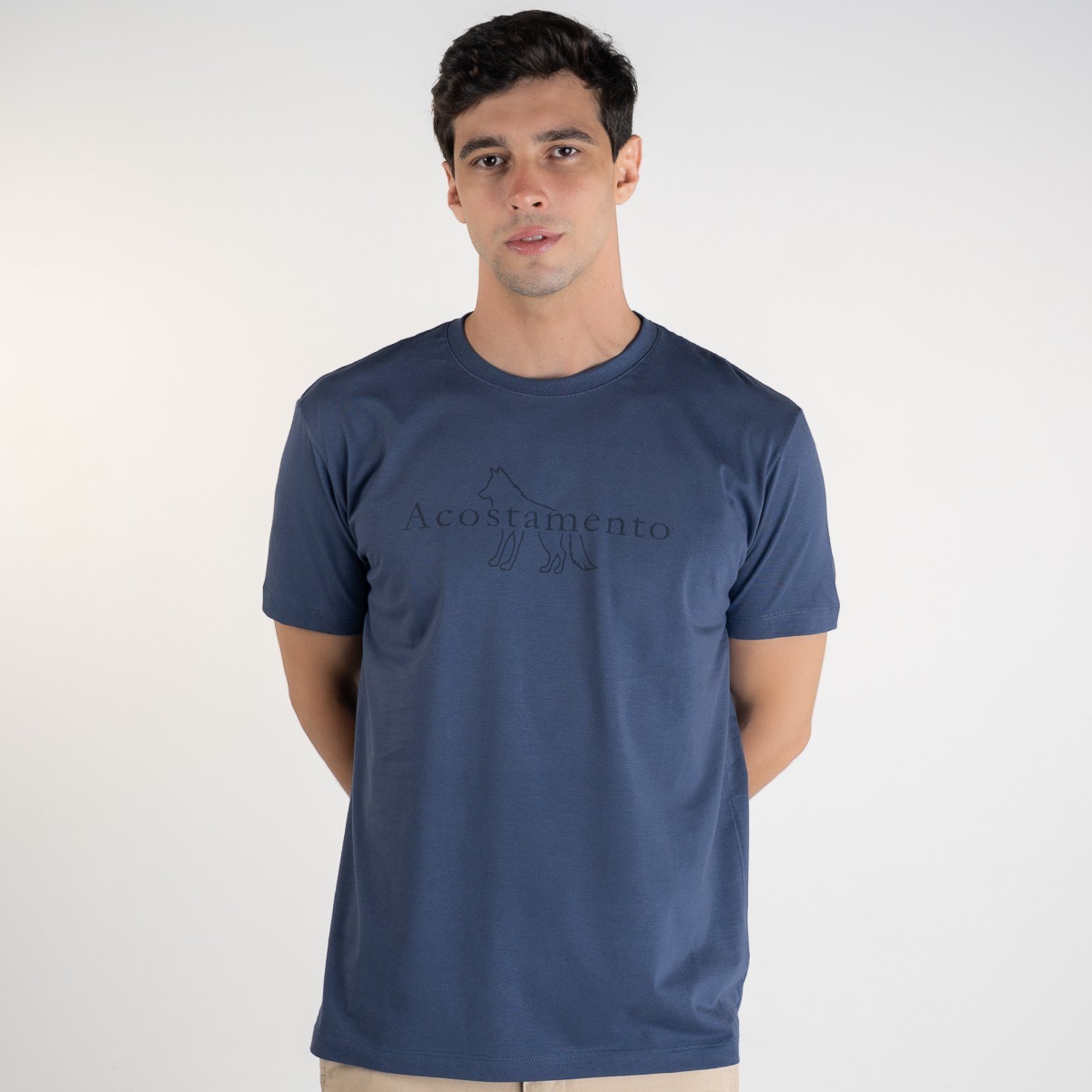 Camiseta Acostamento Wolf Escrita Azul Navy