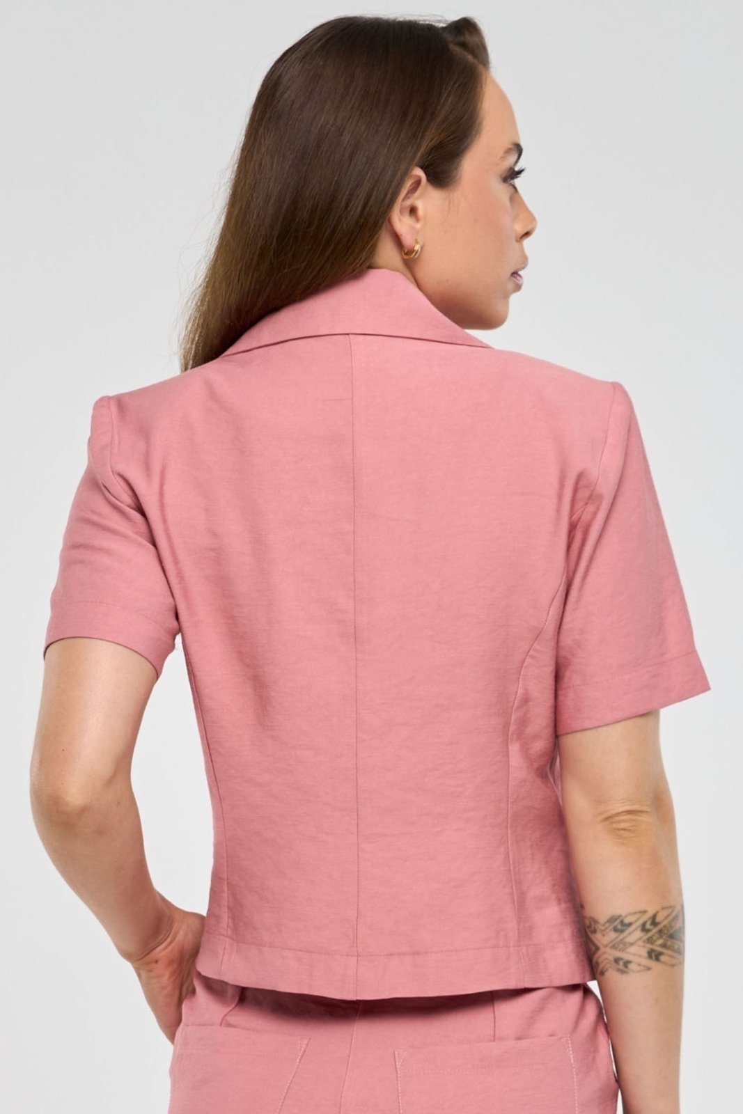 Vista 2 Blazer PKS Alfaiataria Em Viscose Rosê rosa PKS rosa