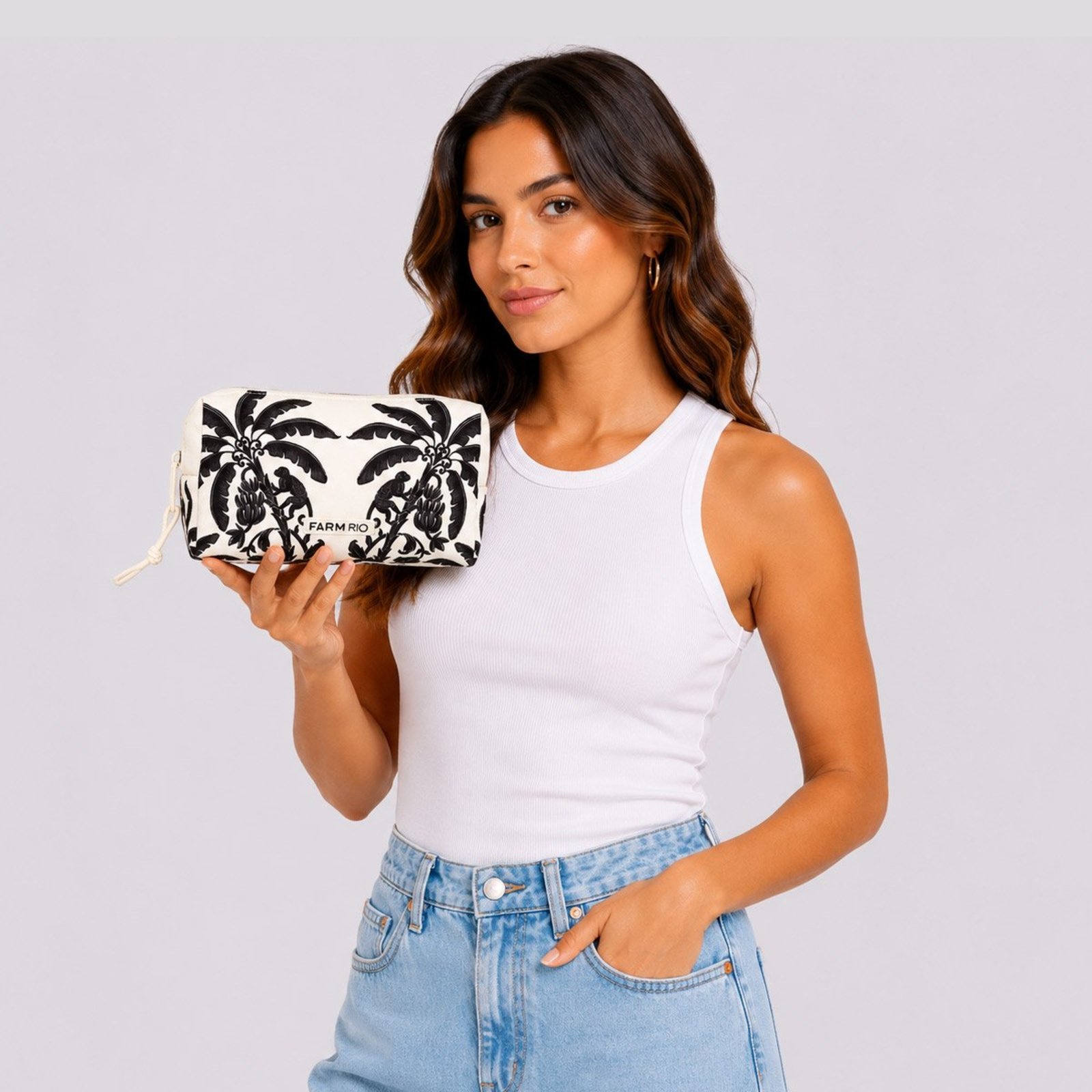 Necessaire Farm Maxi Ora Bolas Guanacaste Branca