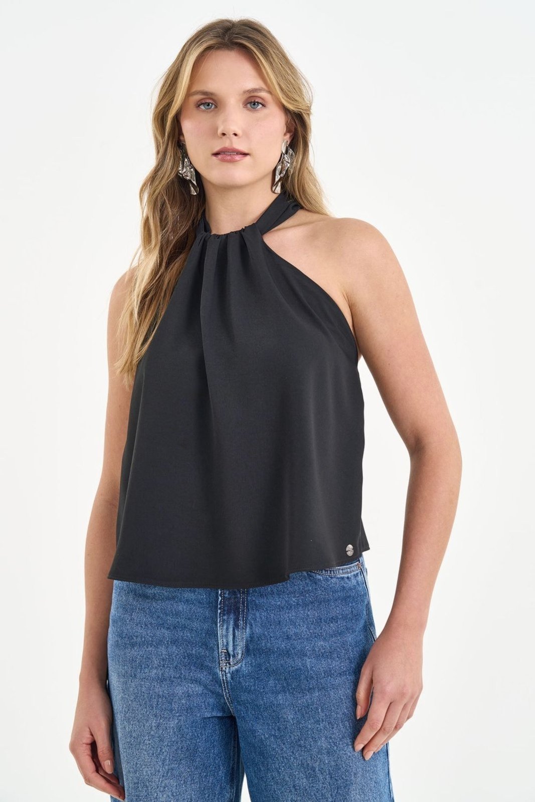 Vista 2 Blusa Fluida com Amarração nas Costas ACT FEMININO preto ACT FEMININO preto