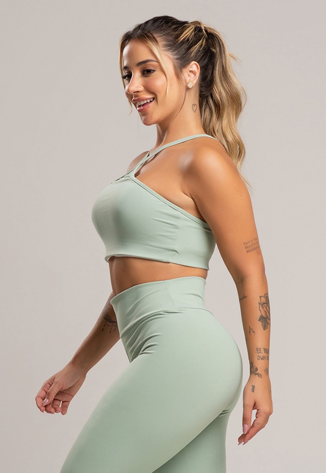 Top Cropped MVB Modas Alcinha Fitness Duplo Poliamida Pistache