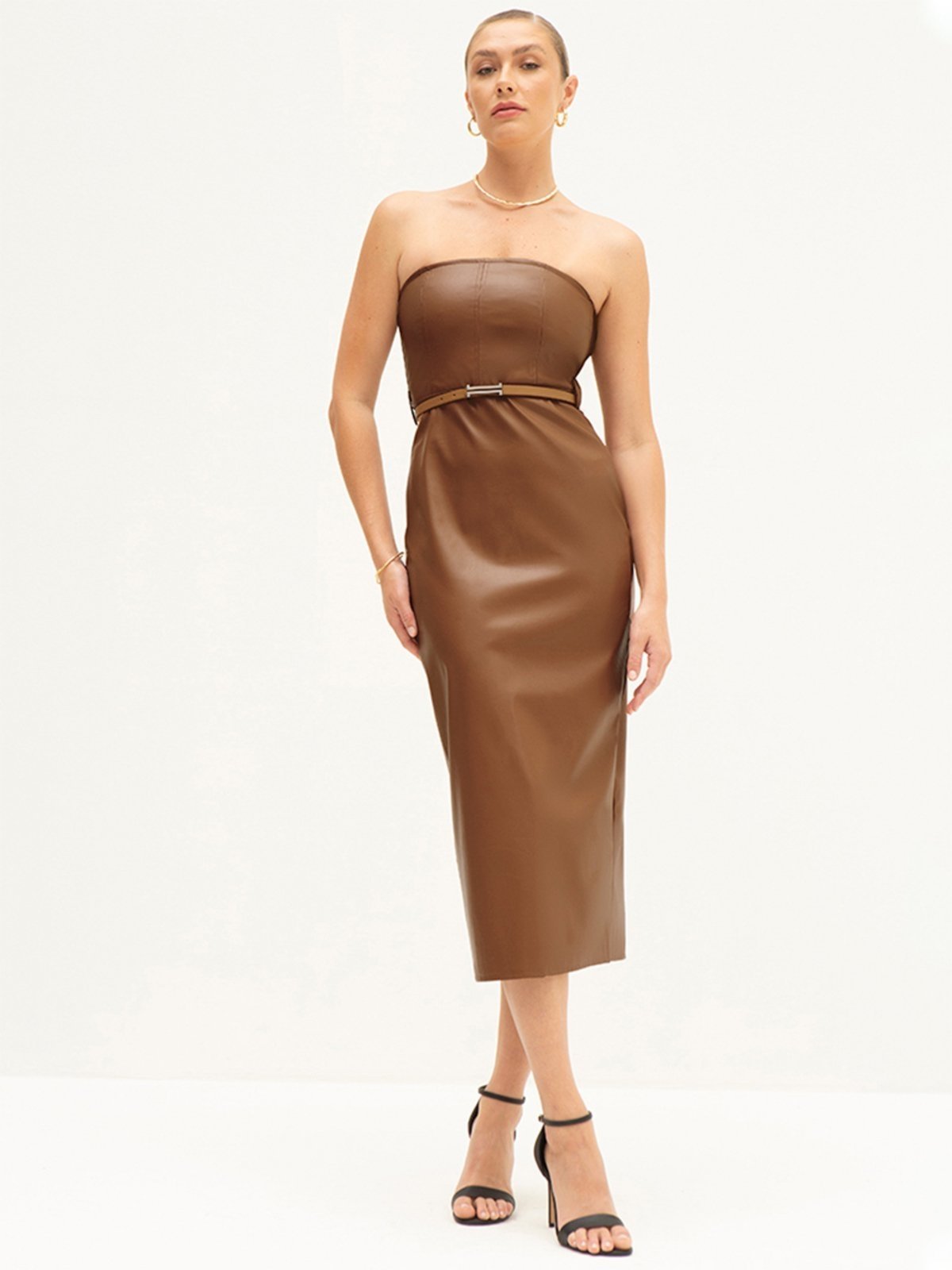 Vestido Principessa Tubinho de PU Tomara que Caia Maxi Longuete Camel Yolanda