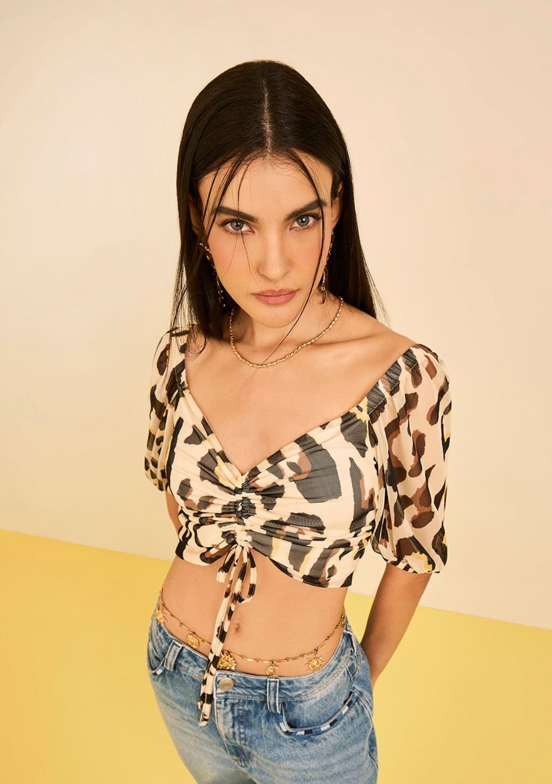 Vista 2 Blusa Zinco Ajustada Decote Reto Manga Curta Cropped Off-white off-white white Zinco off-white white