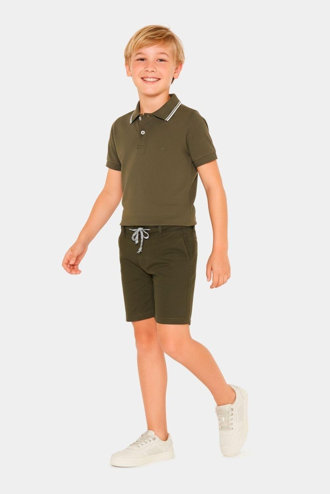 Vista 3 Infantil - Polo Aramis Frisos marrom Aramis marrom