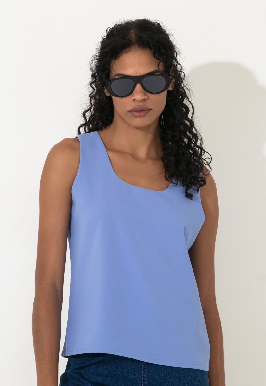 Vista 2 Blusa Traymon Regata Lavanda azul Traymon azul