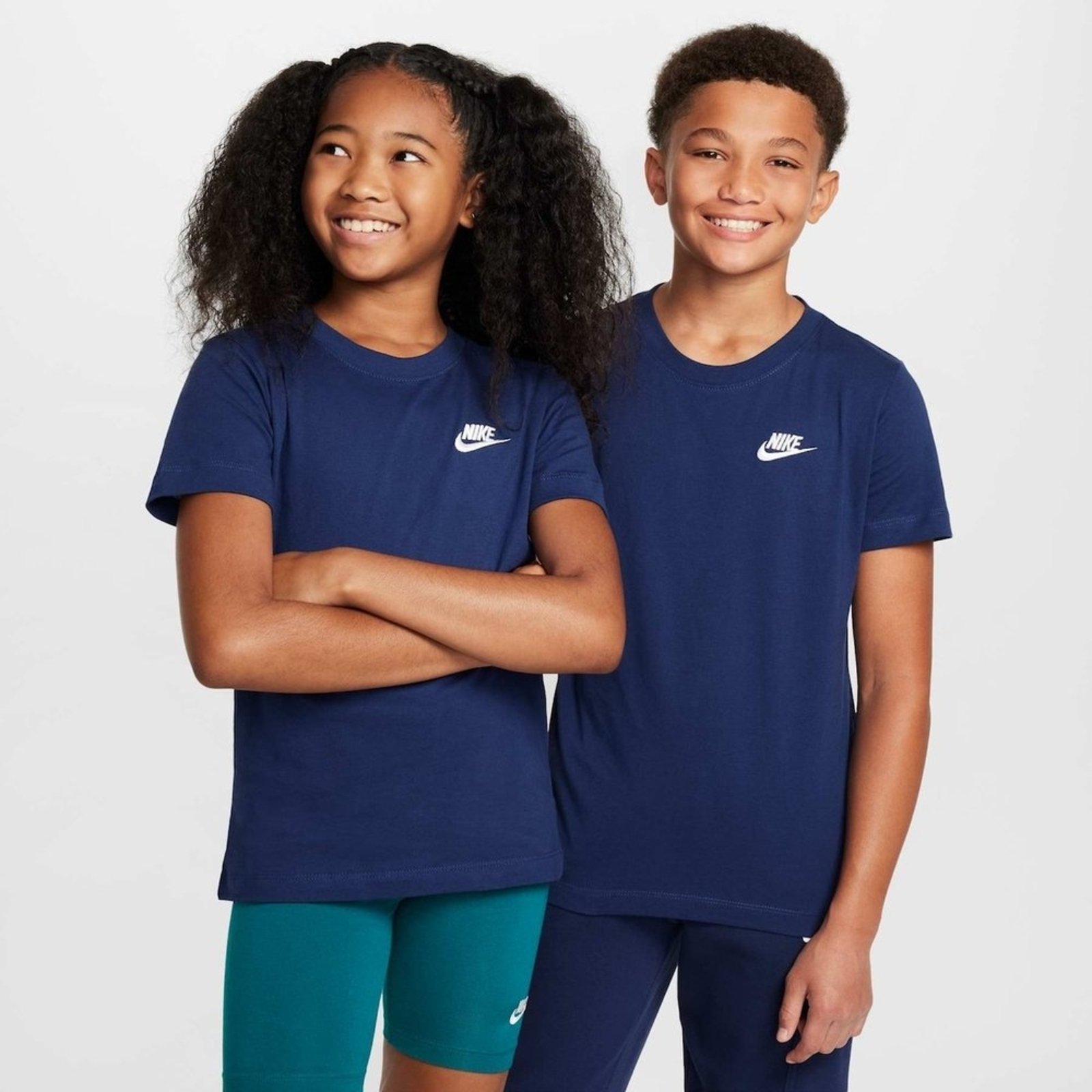 Infantil - Camiseta Nike Sportswear Futura